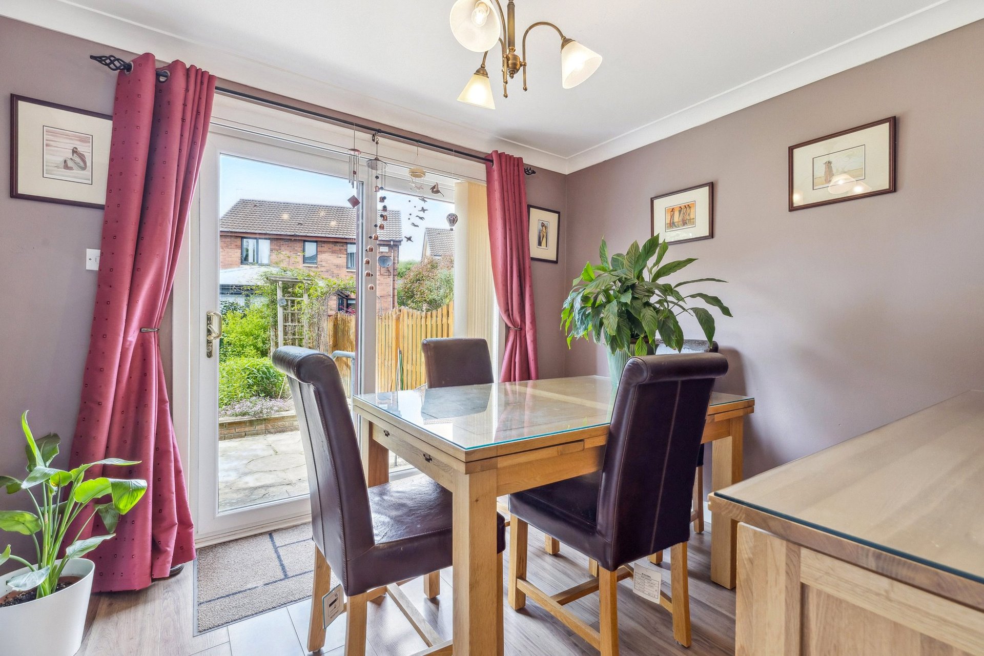 8 Foinaven Drive, Thornliebank, Glasgow, G46 8JA - Picture #4