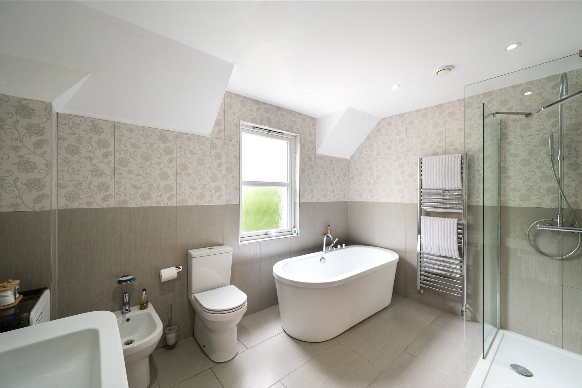 The Pines, Mauricewood, Penicuik, EH26 0NH - Picture #17