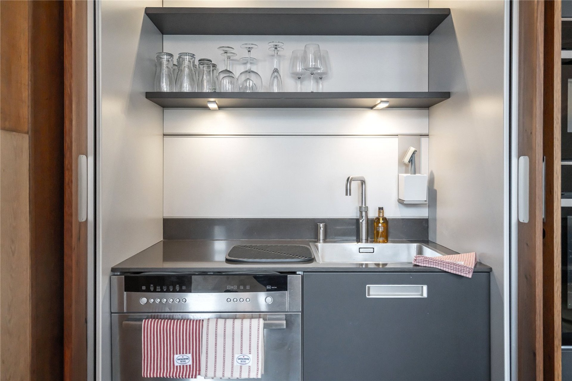 Flat 4 Italian Centre, 47 Cochrane Street, Glasgow, G1 1HL - Picture #11