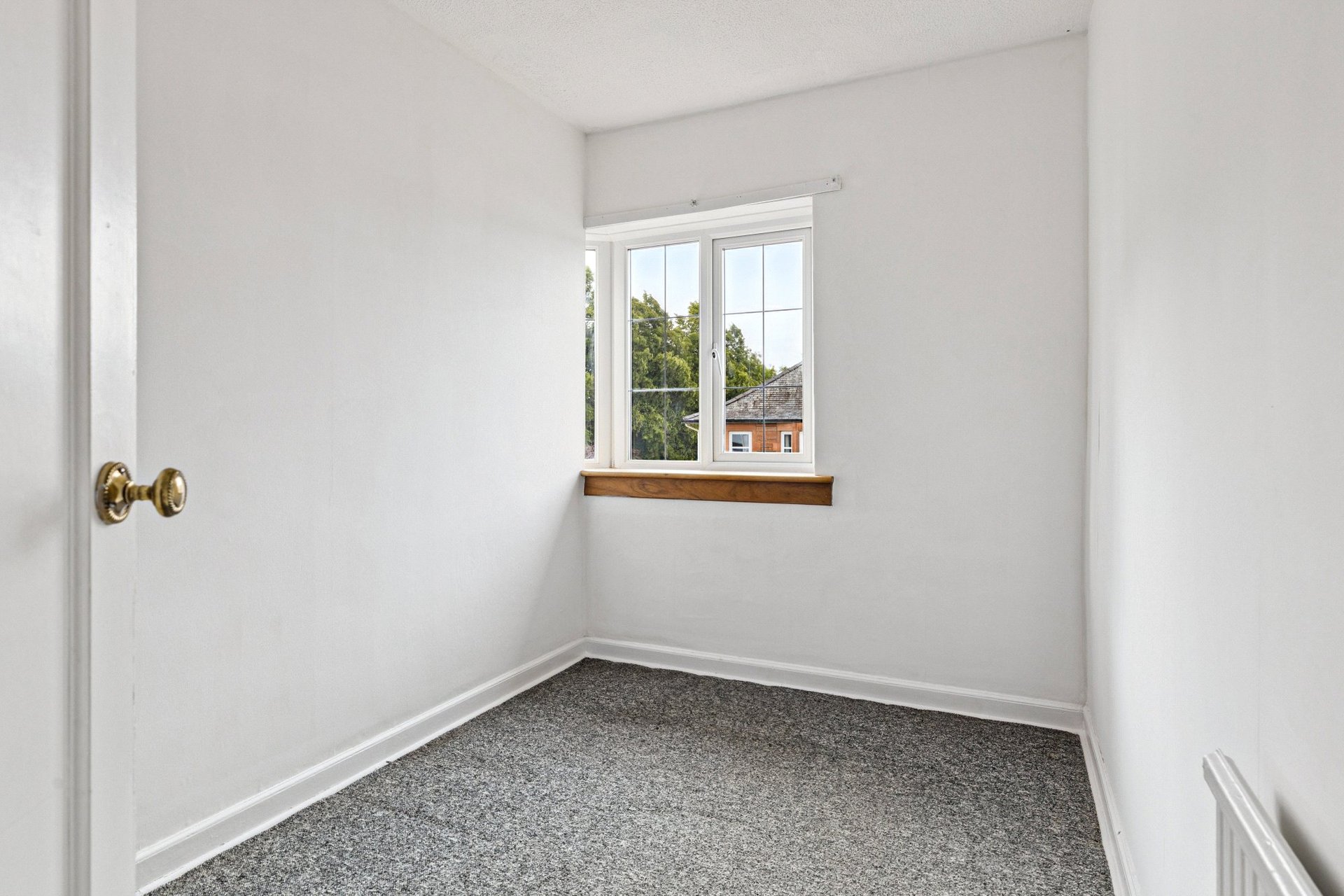 52 Woodlands Crescent, Thornliebank, Glasgow, East Renfrewshire, G46 7SR - Picture #12