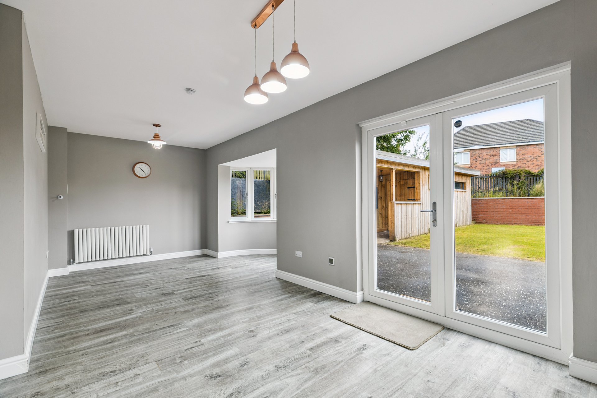 28 Deaconsbrook Road, Thornliebank, G46 7UX - Picture #7
