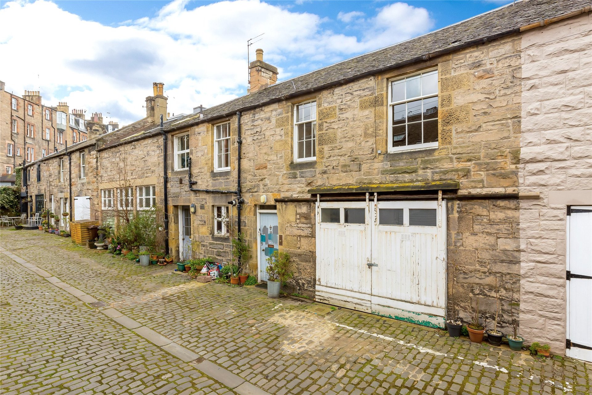 12 Dean Park Mews, Stockbridge, Edinburgh, EH4 1ED - Picture #2