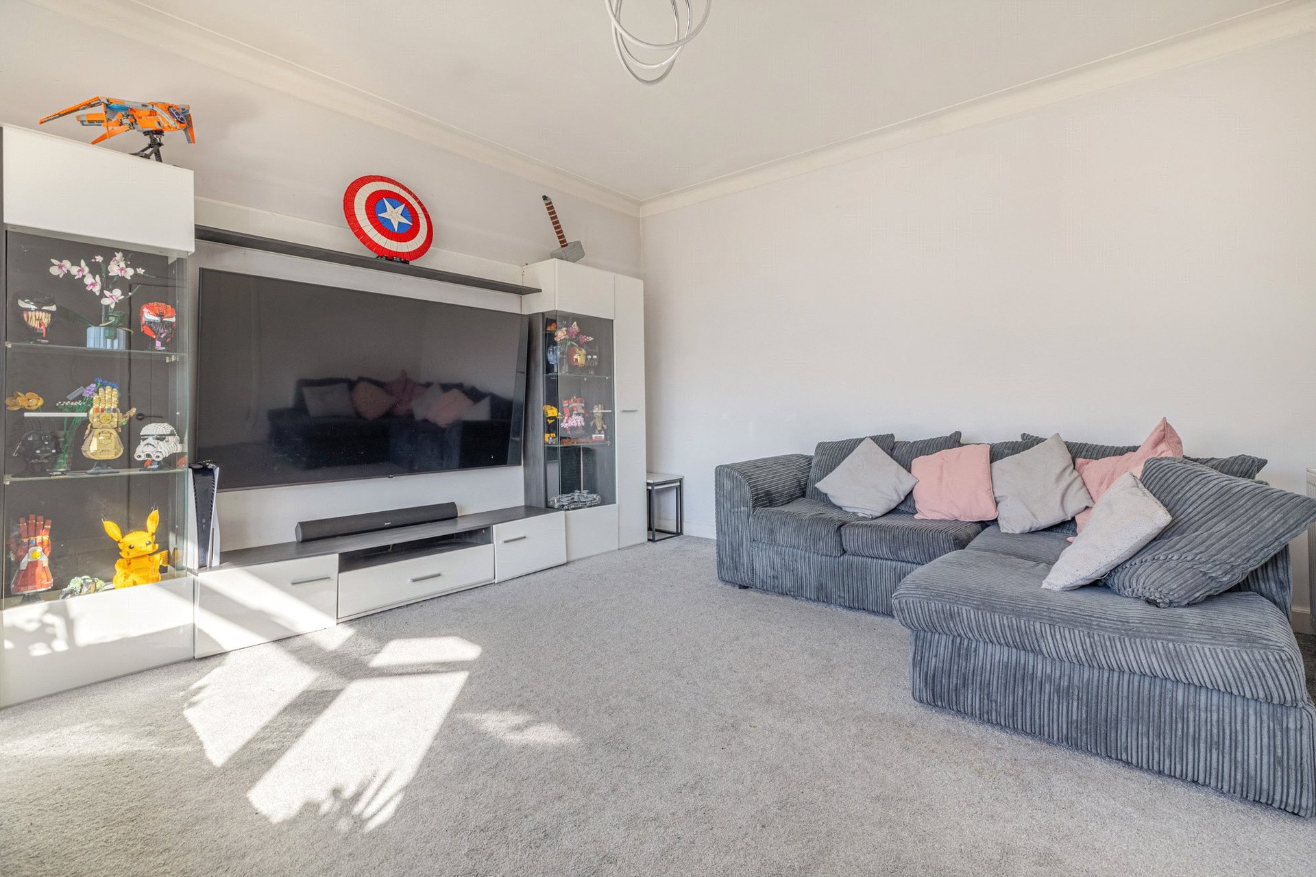 8 Earn Avenue, Bearsden, G61 2PX - Picture #5