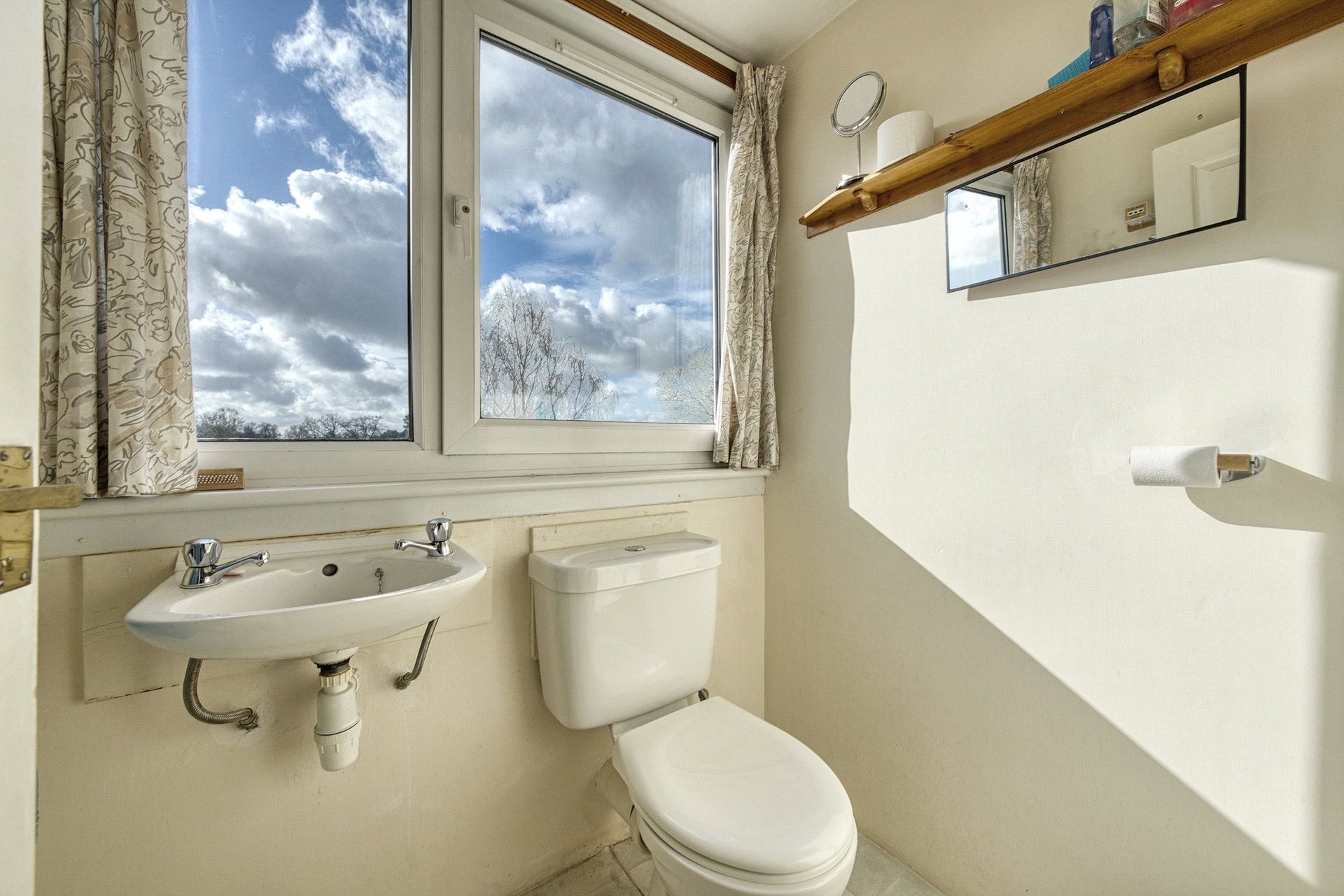 29 Lynn Drive, Milngavie, G62 8HL - Picture #24