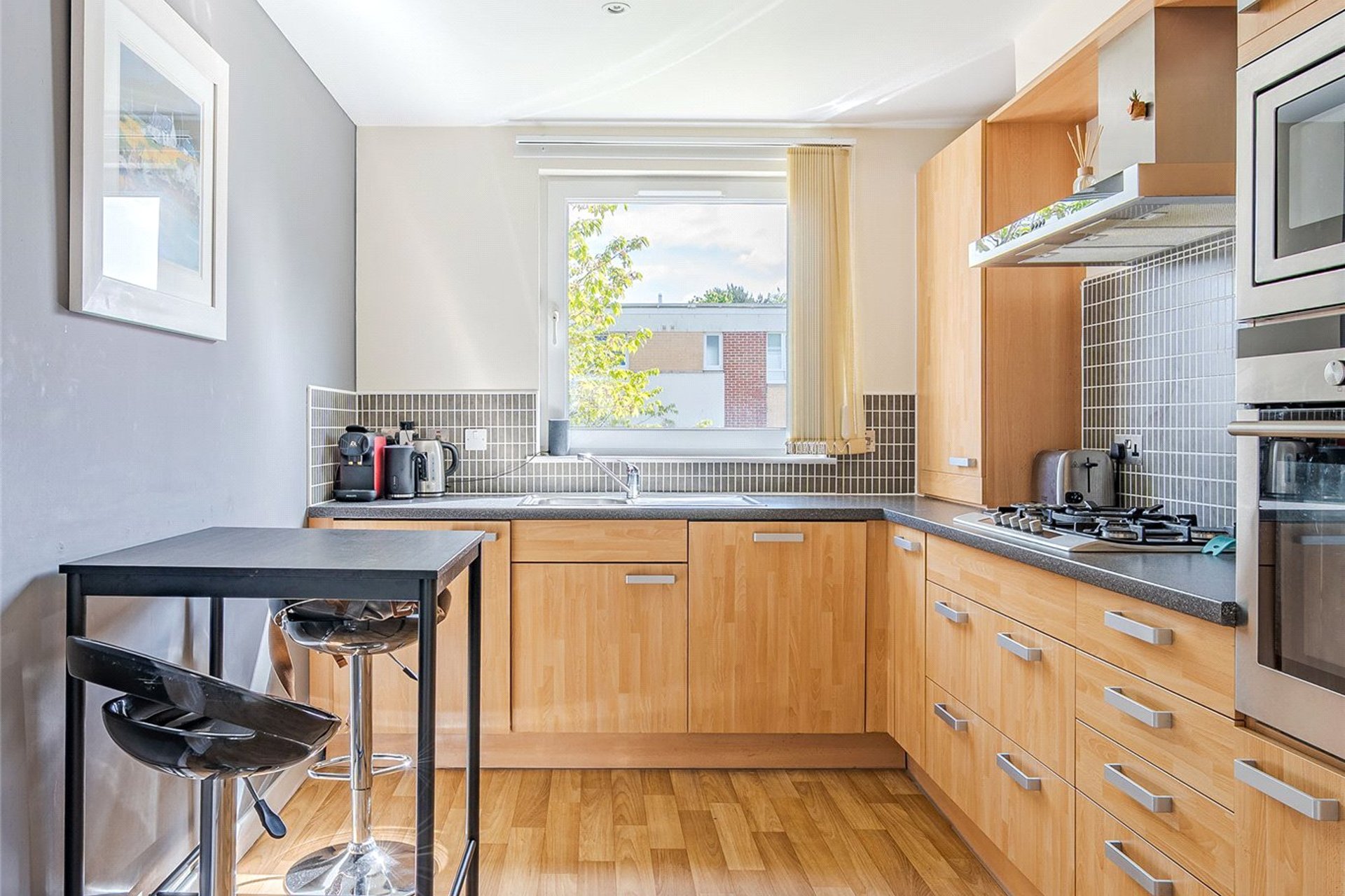 84 Canniesburn Quadrant, Bearsden, G61 1RW - Picture #8