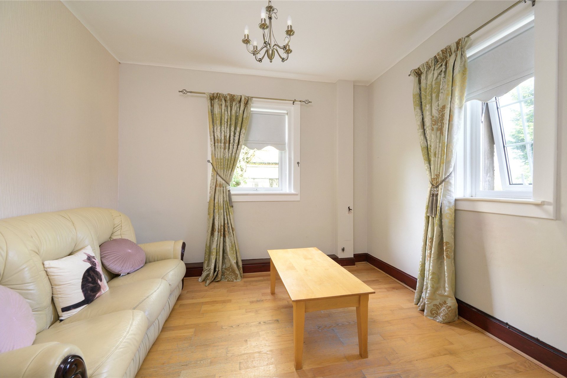 Hillcrest House, 54 Carnock Road, Dunfermline, Fife, KY12 9NT - Picture #9