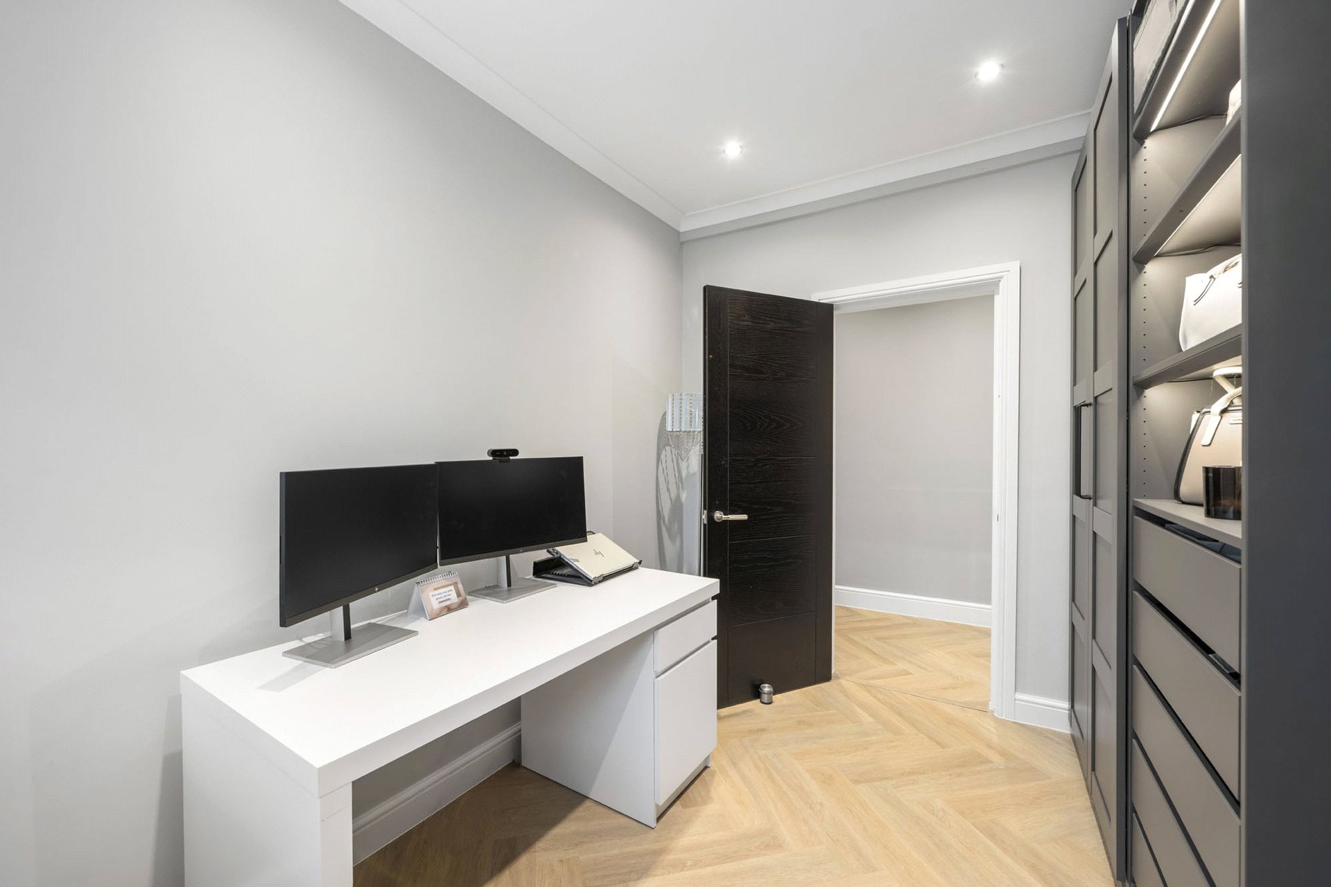 Flat 2-2, 1 Herndon Court, Newton Mearns, Glasgow, G77 5DW - Picture #19