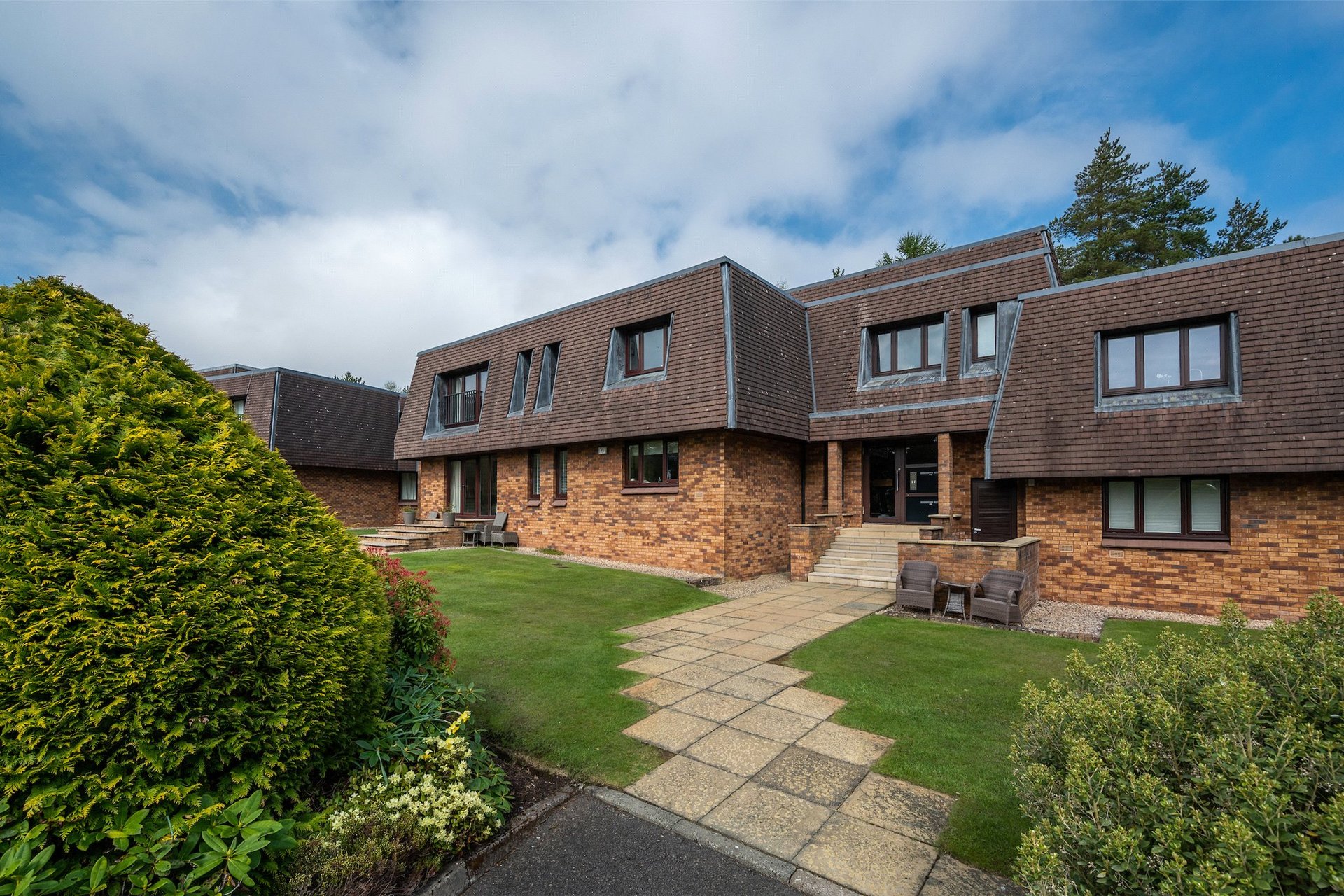 2 Glamis Court, Gleneagles Village, Auchterarder, Perth and Kinross, PH3 1SQ - Picture #1