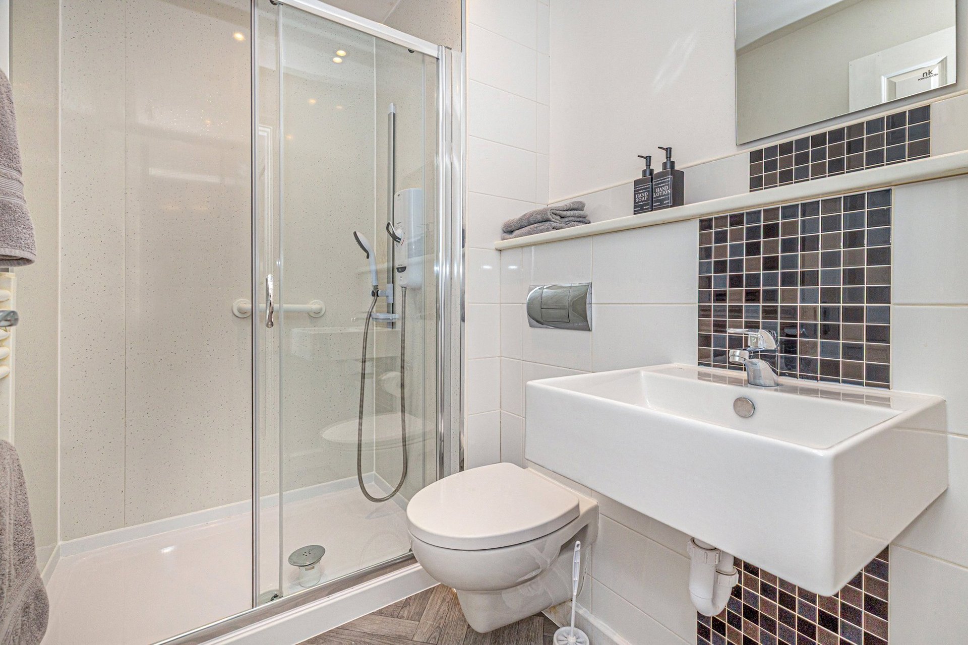 Flat G/2, 5 Abbotsford Gardens, Newton Mearns, Glasgow, East Renfrewshire, G77 6FJ - Picture #19