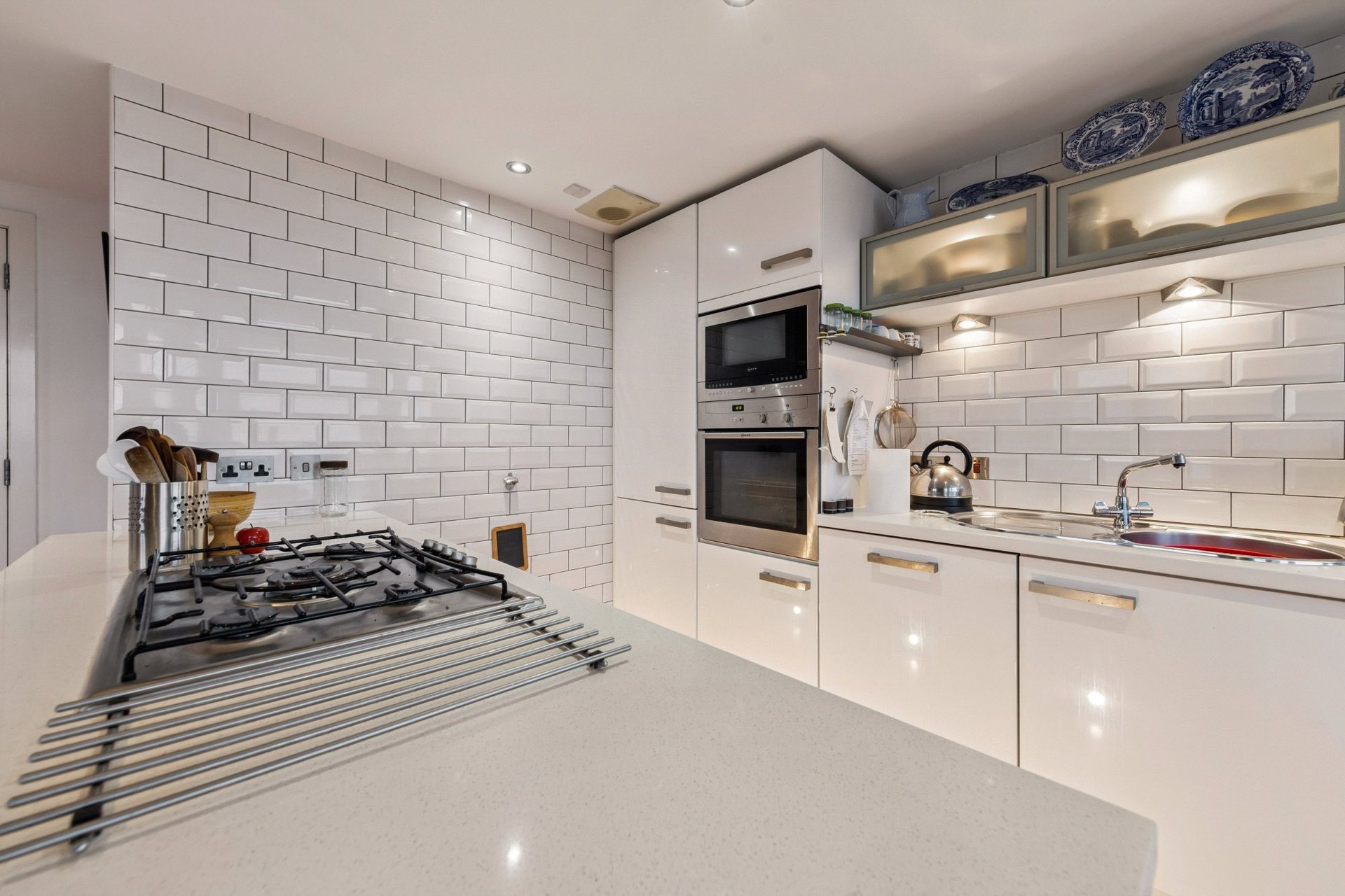 5/1 Park House, 10 Park Circus Place, Park, Glasgow, G3 6AN - Picture #8