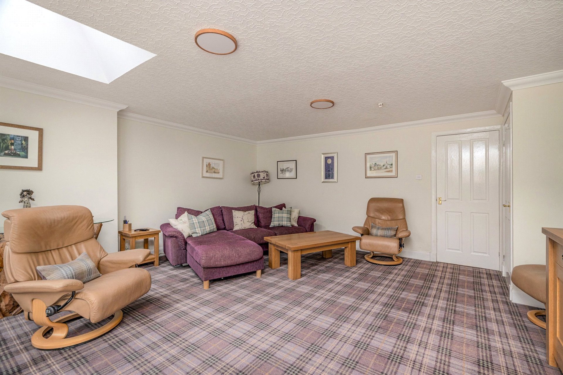 32 Dougalston Crescent, Milngavie, G62 6HP - Picture #4