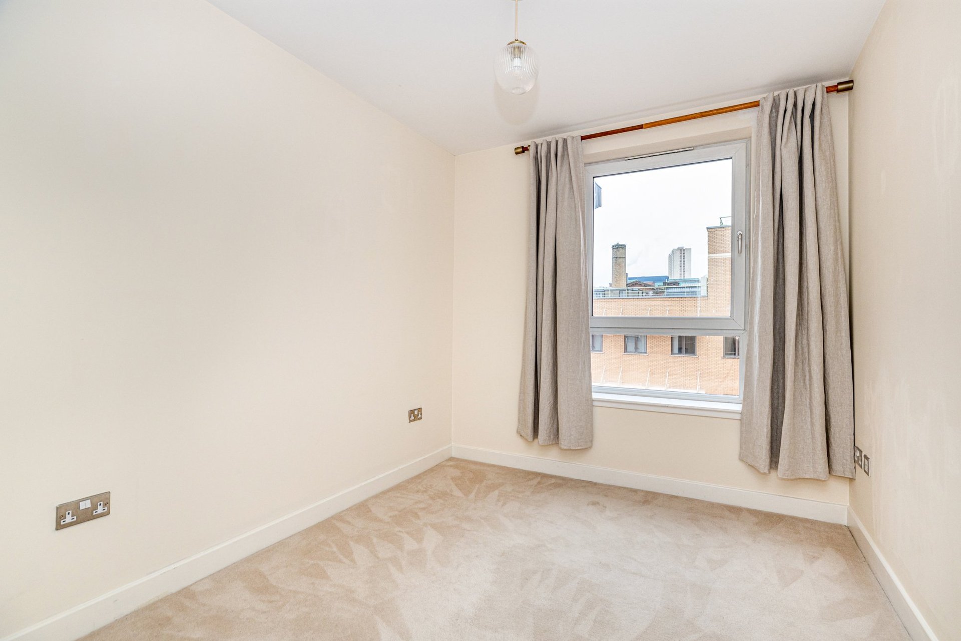 Flat 5/2 McIntyre & Hogg Building, 128 Ingram Street, Merchant City, Glasgow City, G1 1EJ - Picture #16