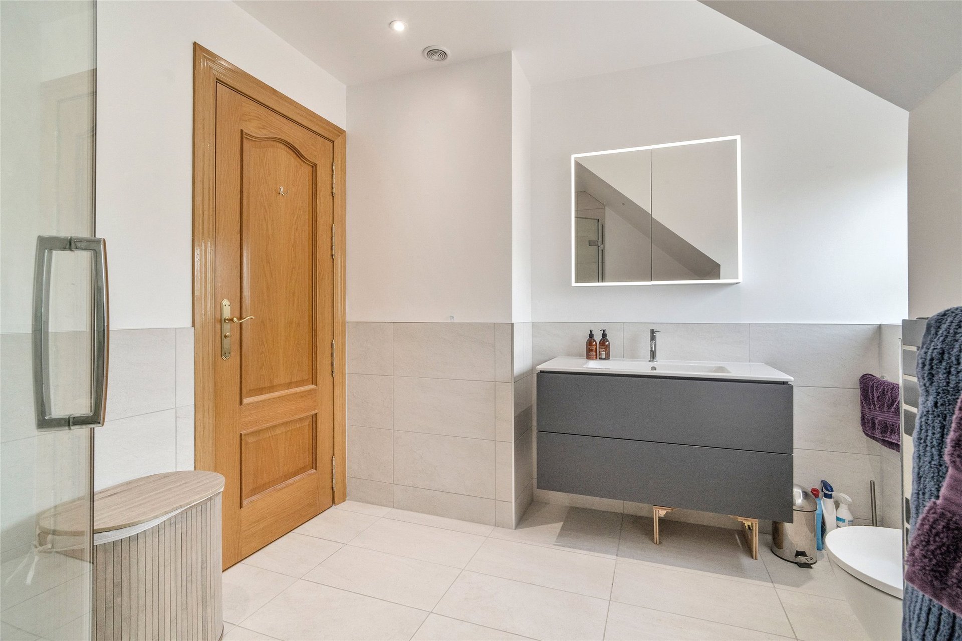 21 Broomlands, Kelso, Scottish Borders, TD5 7PR - Picture #12