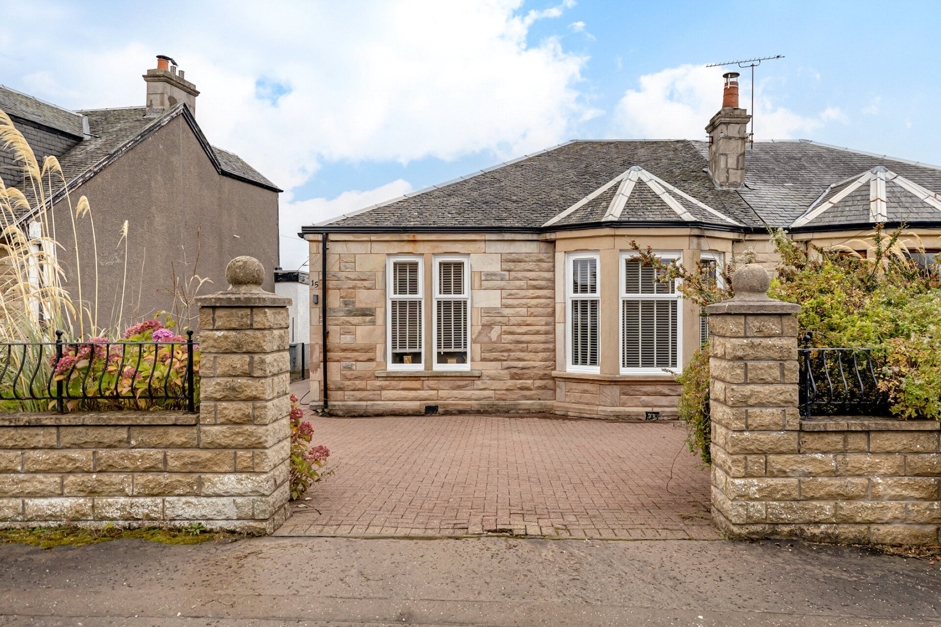 15 Huntly Drive, Cambuslang, Glasgow, G72 8PU - Picture #1