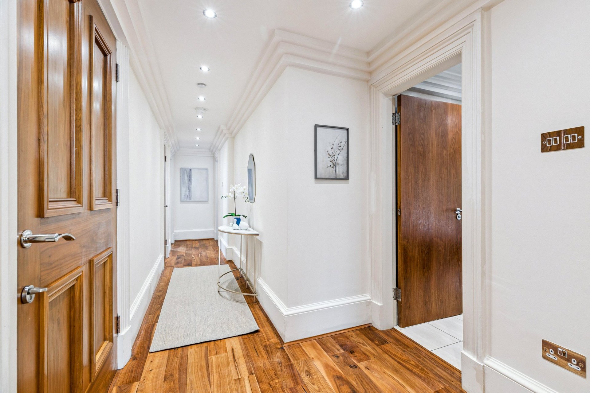 First Floor, 2 Park Terrace, Park, Glasgow, G3 6BY - Picture #39