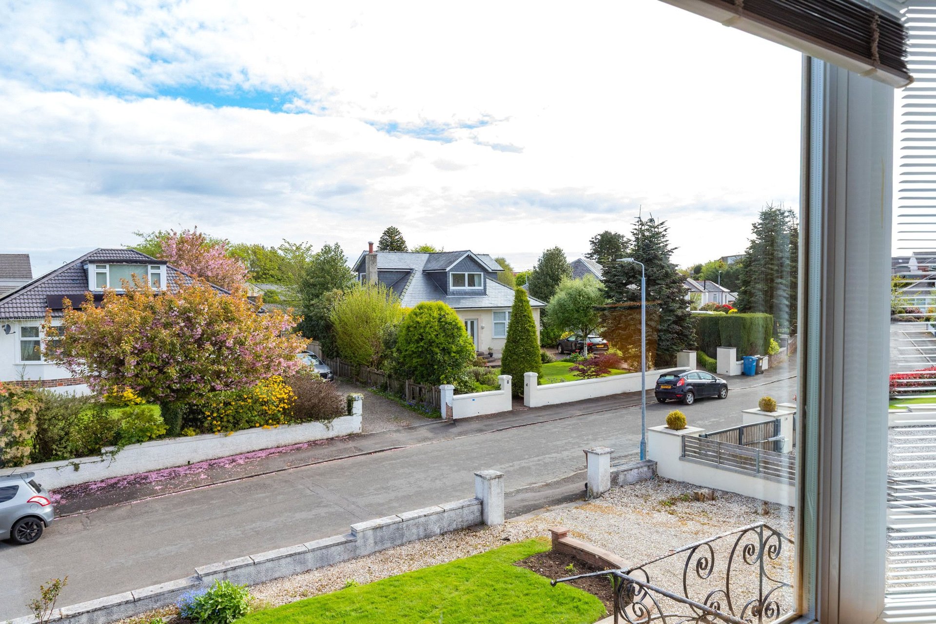 2 Ford Road, Newton Mearns, Glasgow, G77 5AB - Picture #11