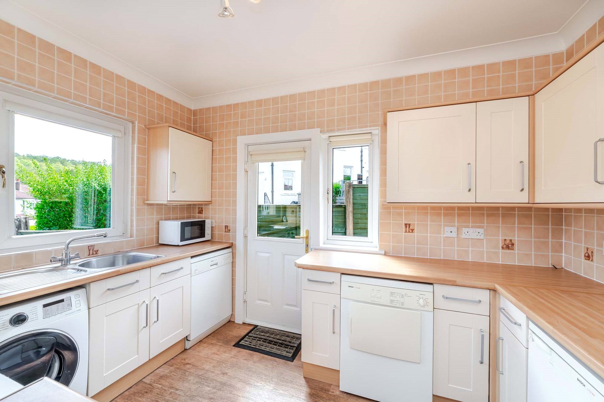 96 Nethervale Avenue, Glasgow, East Renfrewshire, G44 3XR - Picture #12