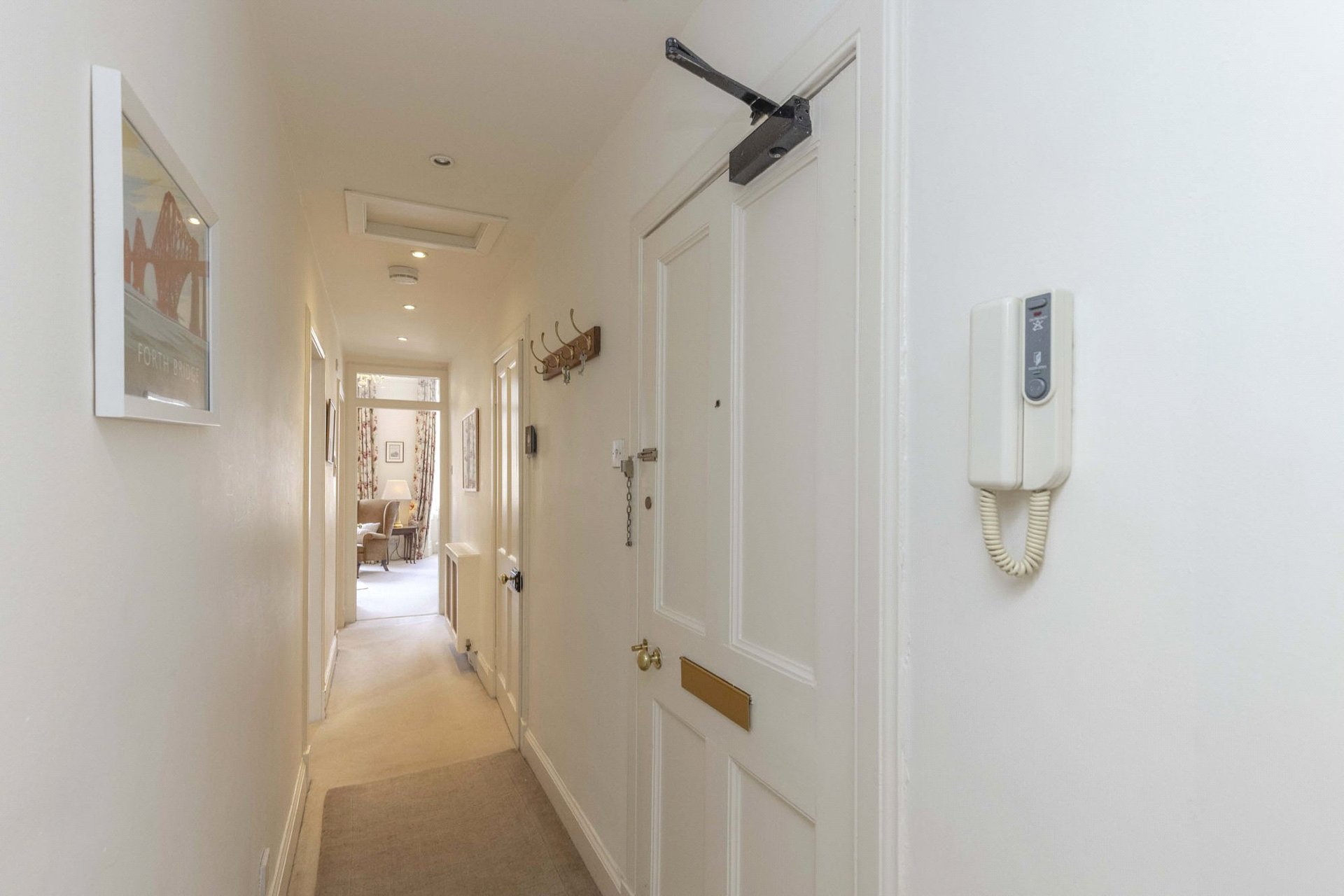 Flat 7, 32 Castle Terrace, Edinburgh, EH1 2EL - Picture #3