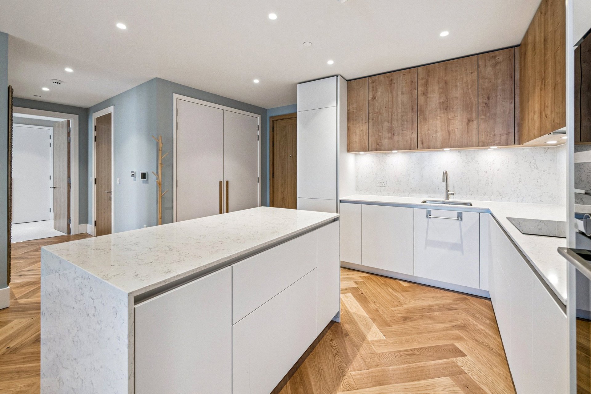 31 (Pavilion A), 1 St. James Place, Edinburgh, Midlothian, EH1 3BP - Picture #8