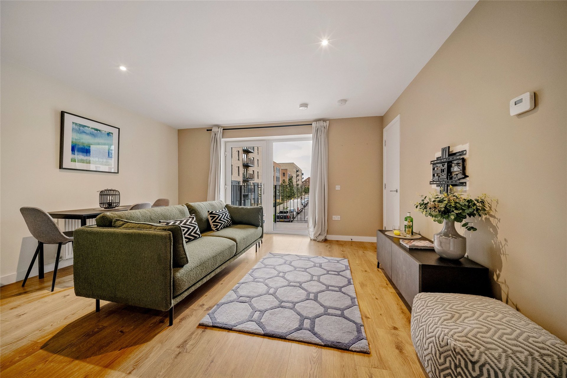 13/1 Pillans Place, Leith, Edinburgh, EH6 7FG - Picture #2