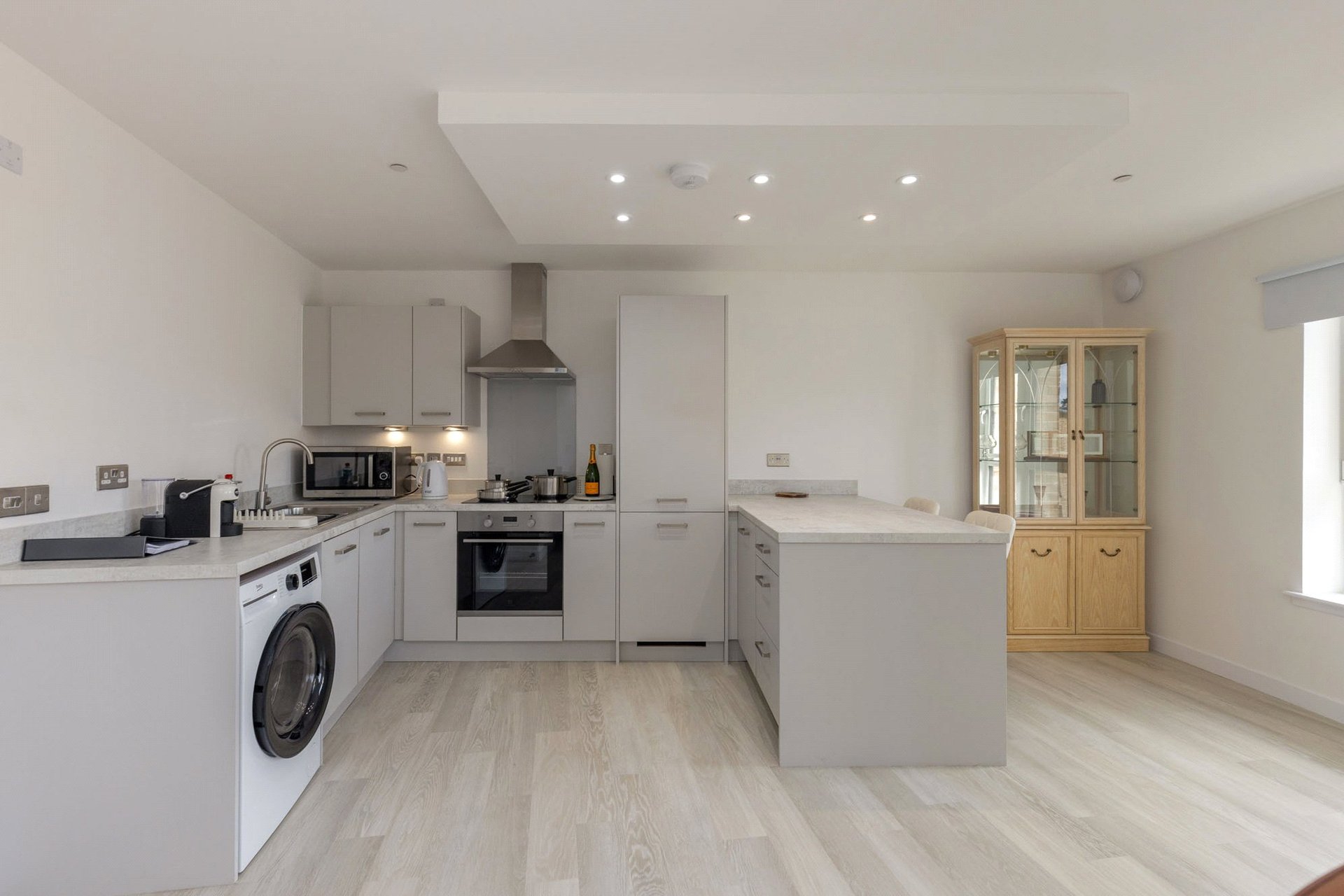Flat 10, 2 Blackwell Road, Edinburgh, EH4 5FA - Picture #7