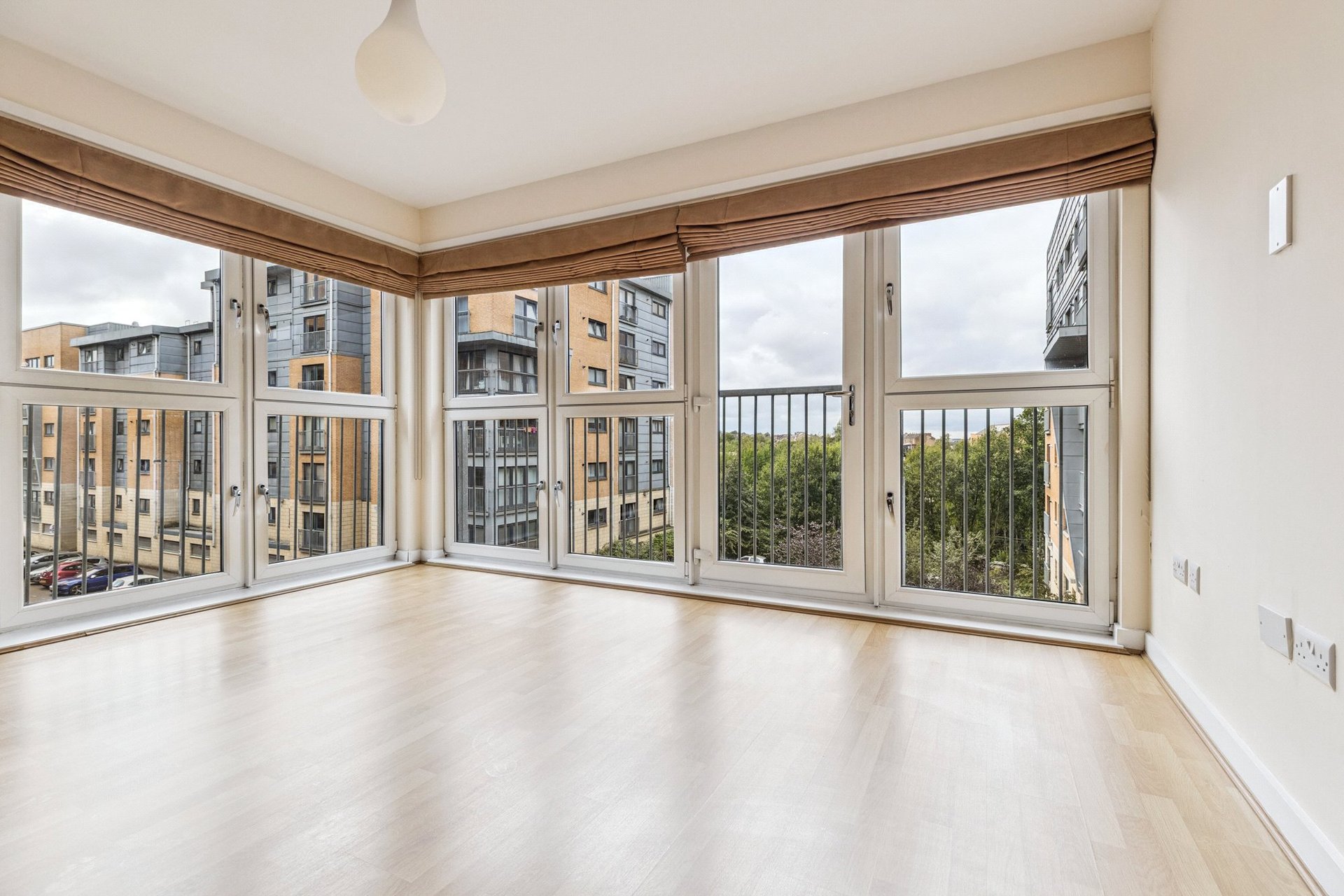 3/3, 19 Barrland Street, Glasgow, Glasgow City, G41 1QH - Picture #3