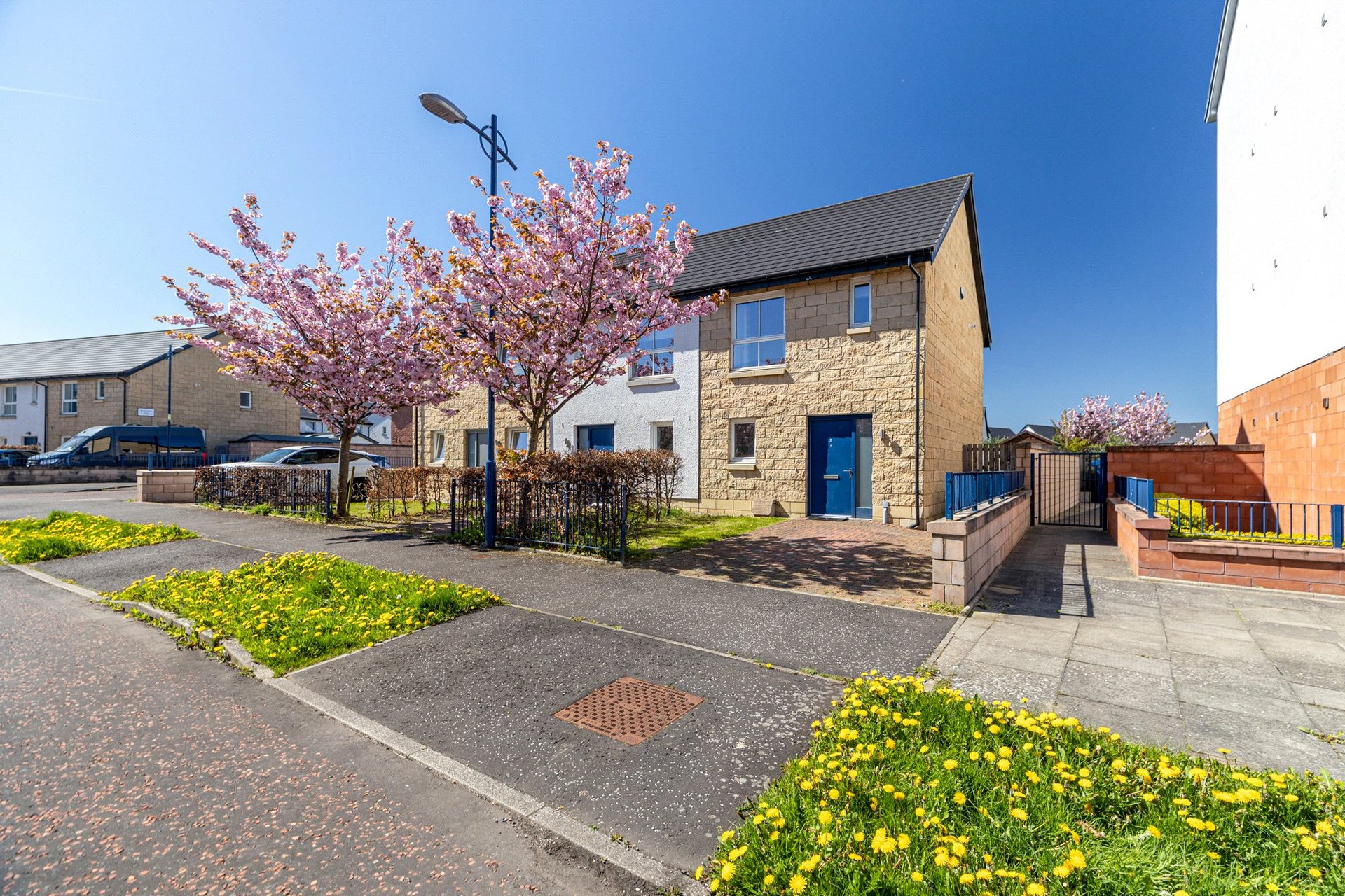 2 Inchgarvie Loan, Richmond Park, Oatlands, Glasgow City, G5 0AR - Picture #1