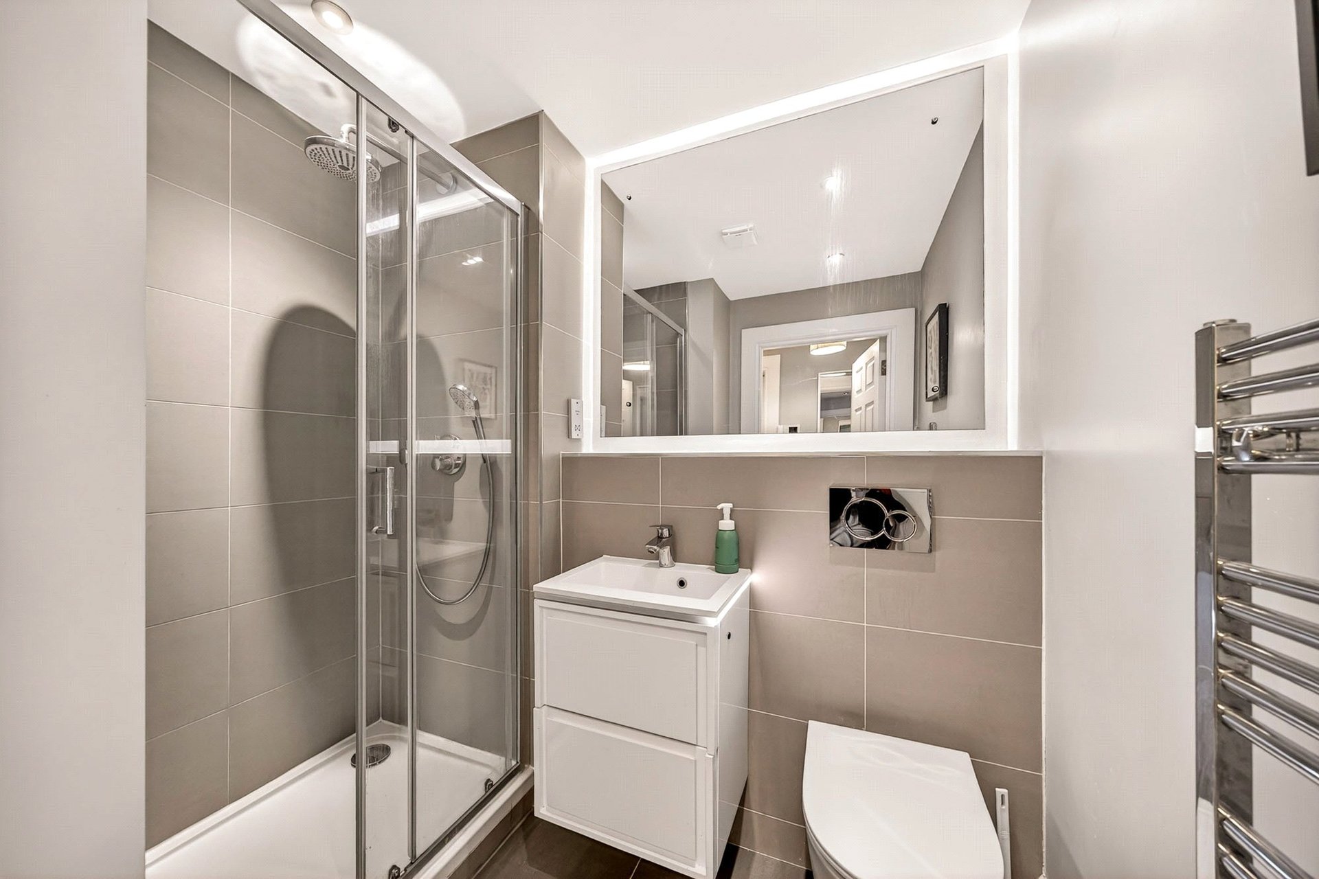 Flat 5, 10 Bernard Street, Edinburgh, EH6 6PP - Picture #21