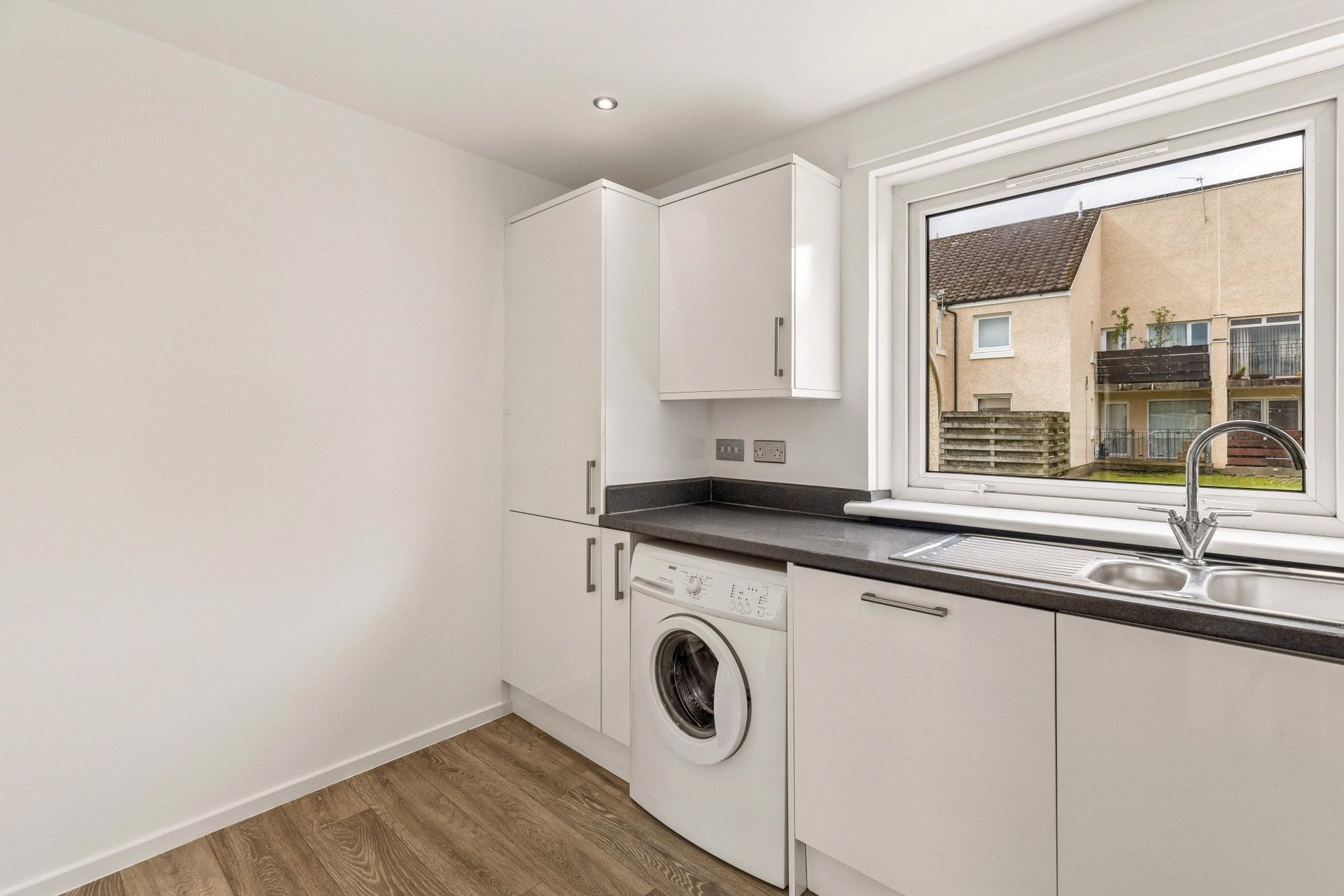 44 Park Avenue, Milngavie, G62 6QR - Picture #10