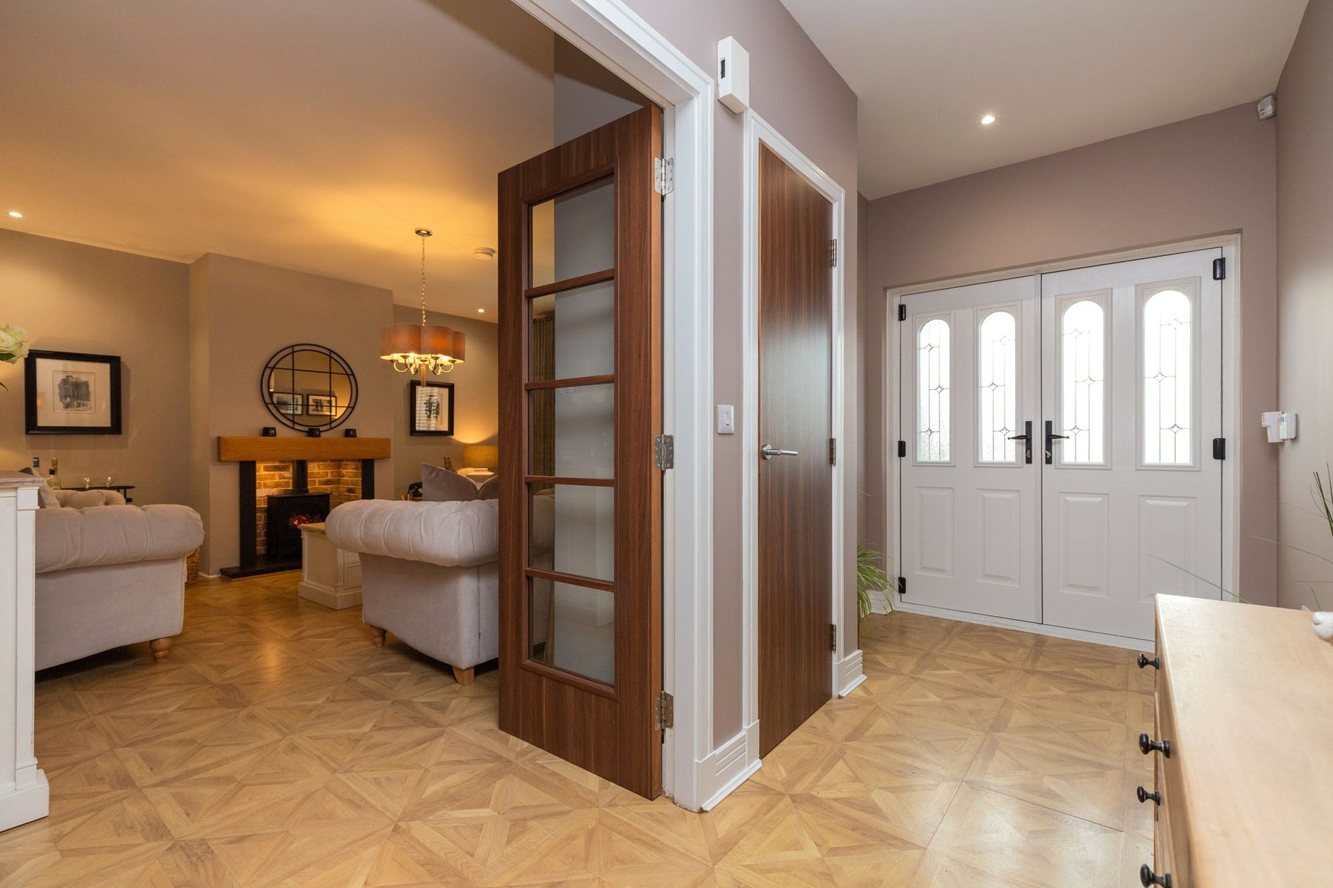 8 Frederick Boulevard, Thorntonhall, Glasgow, South Lanarkshire, G74 5DE - Picture #3