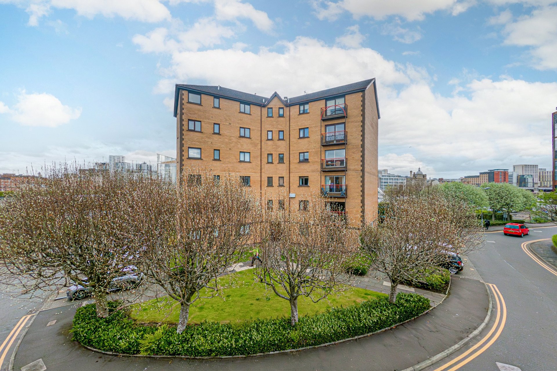 Flat 13, 10 Riverview Gardens, Waterfront, Glasgow City, G5 8EL - Picture #1