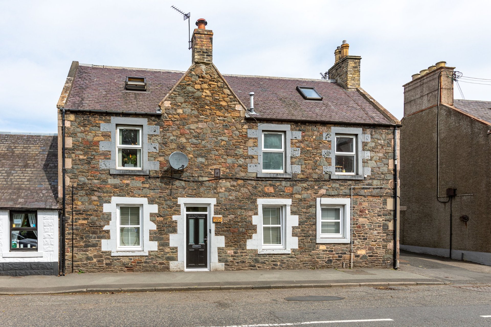 Roselea, High Street, Earlston, Scottish Borders, TD4 6DE - Picture #2