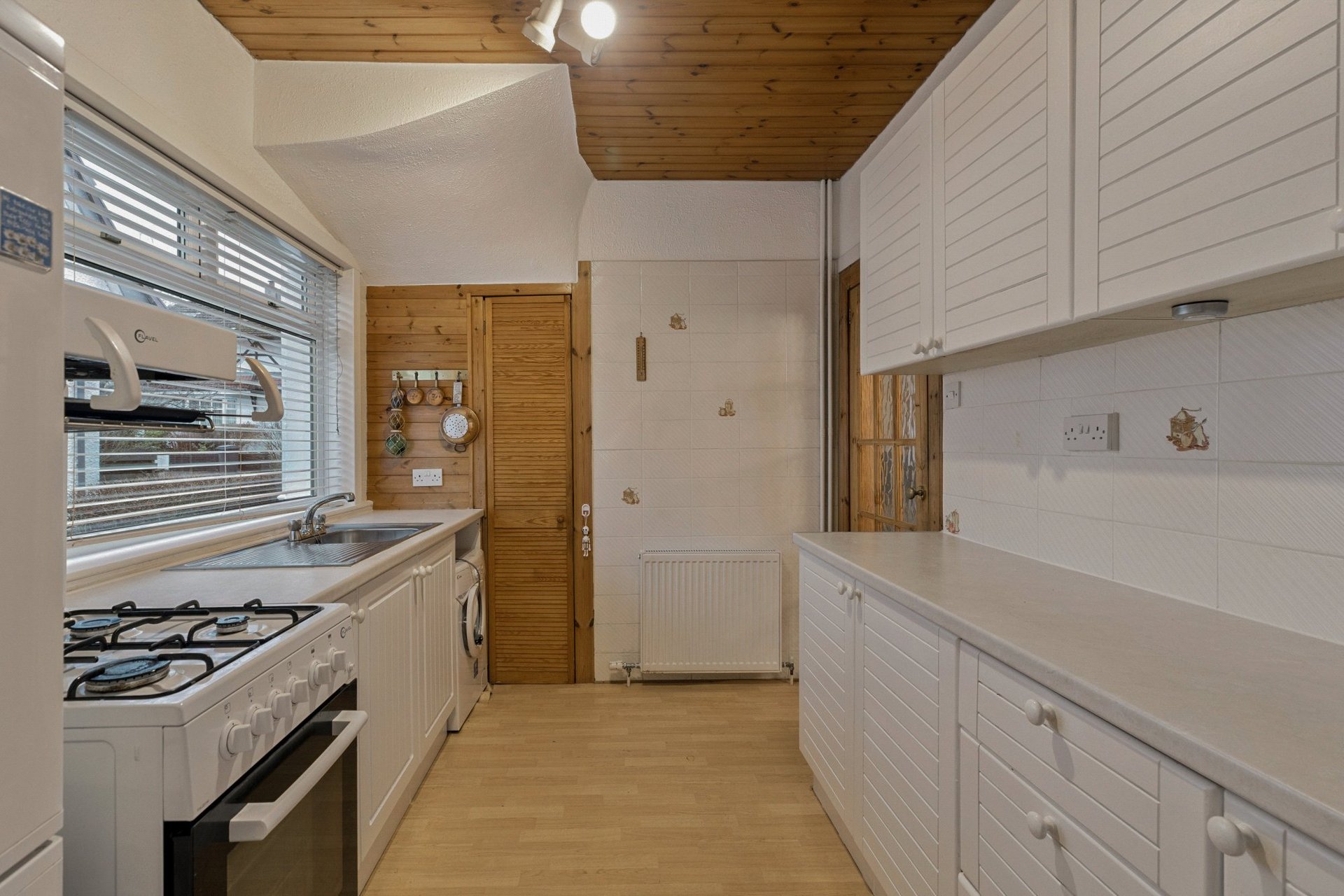 29 Hawthorn Avenue, Bearsden, G61 3NG - Picture #12