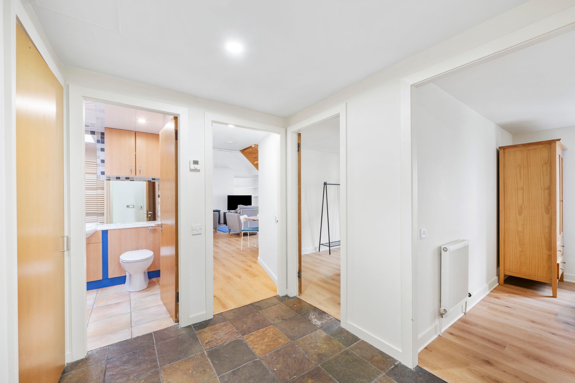 Flat 9, Buchanan Court, 130 Calton Road, Edinburgh, Midlothian, EH8 8JQ - Picture #15