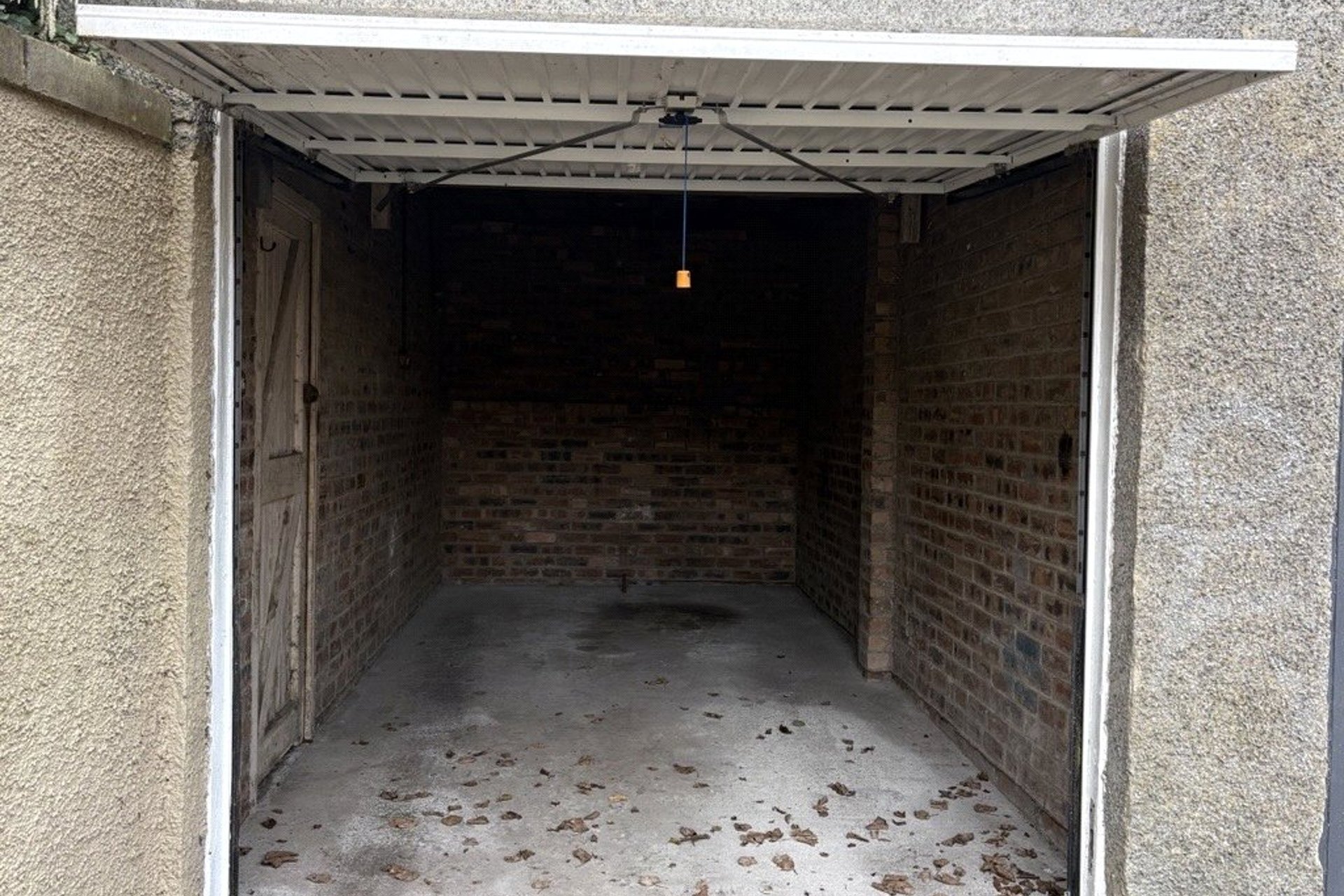 1 Broughton Place Lane Garage, Edinburgh, EH1 3RT - Picture #1