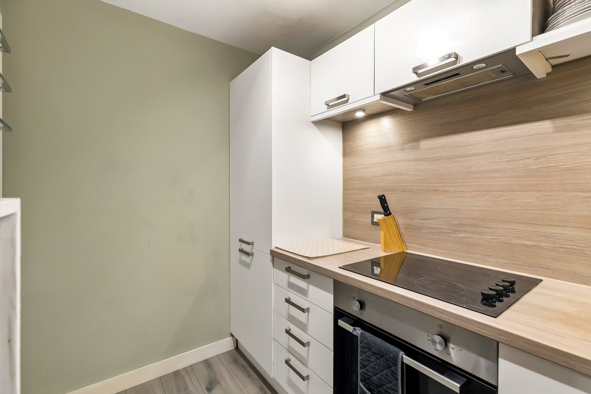 Flat 4/2, Regency Apartments, 222 Howard Street, City Centre, Glasgow, G1 5HE - Picture #13