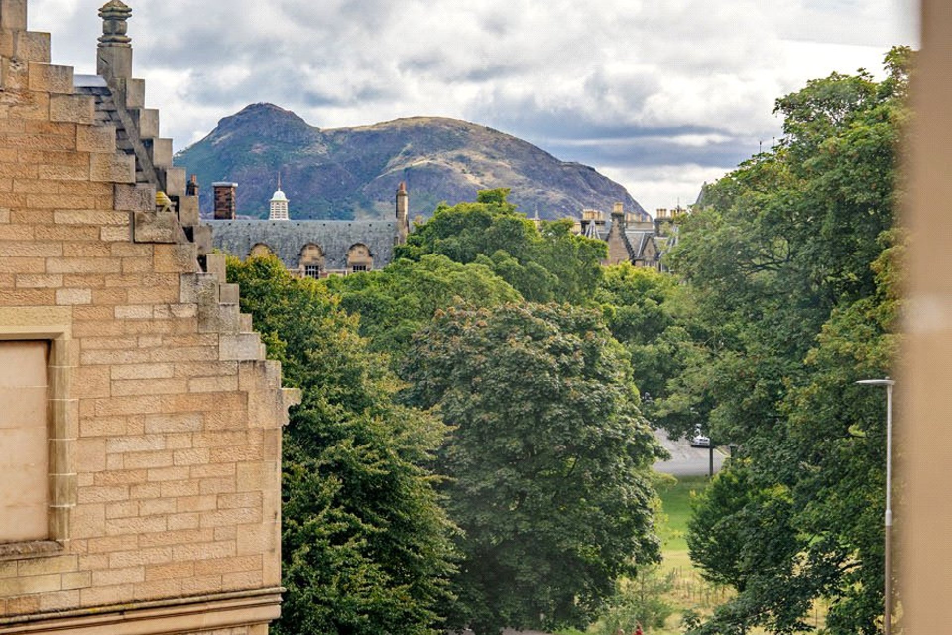 86/6 Leamington Terrace, Bruntsfield, Edinburgh, EH10 4JU - Picture #3