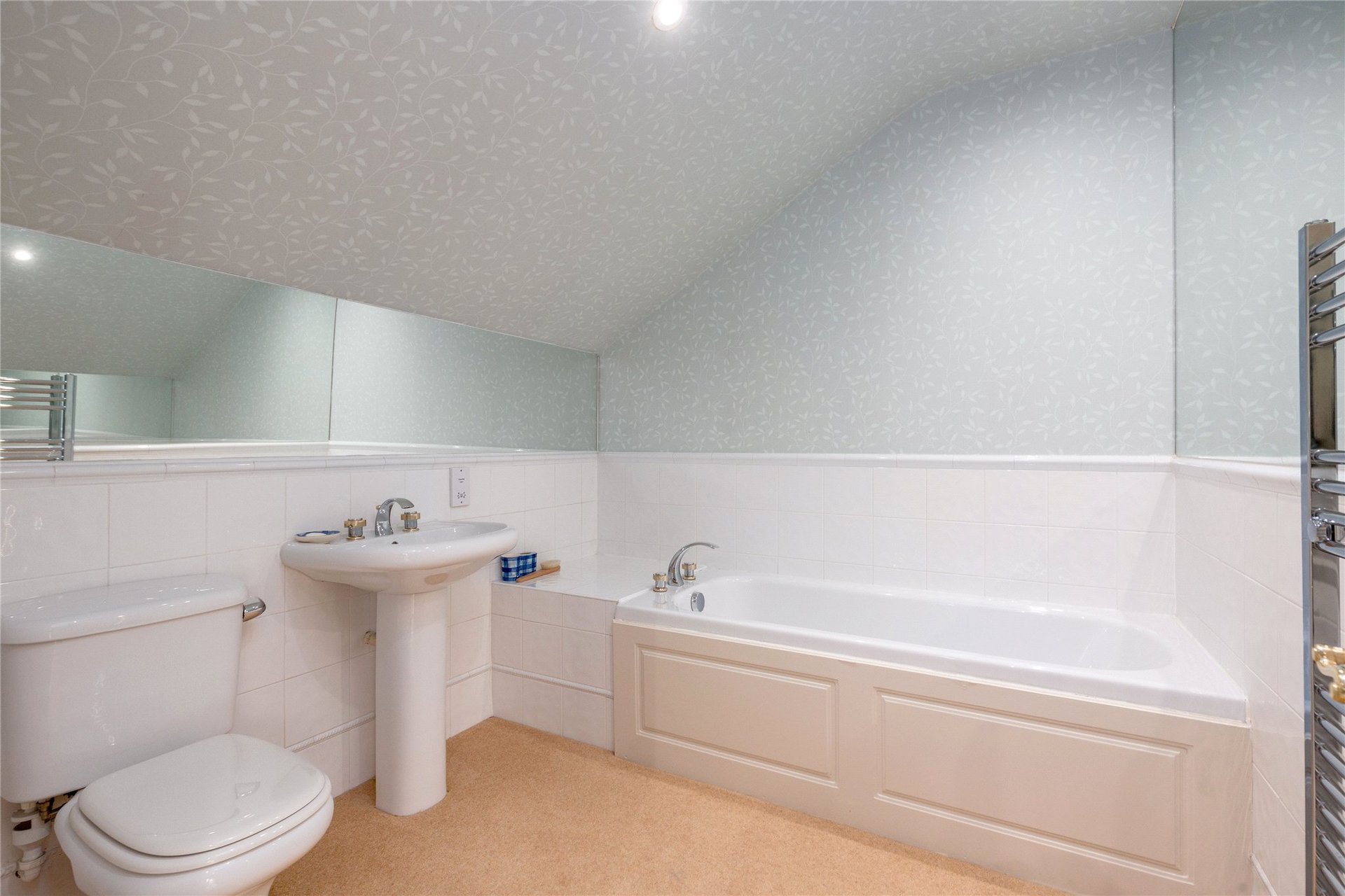 22/13 Kinellan Road, Edinburgh, EH12 6ES - Picture #20