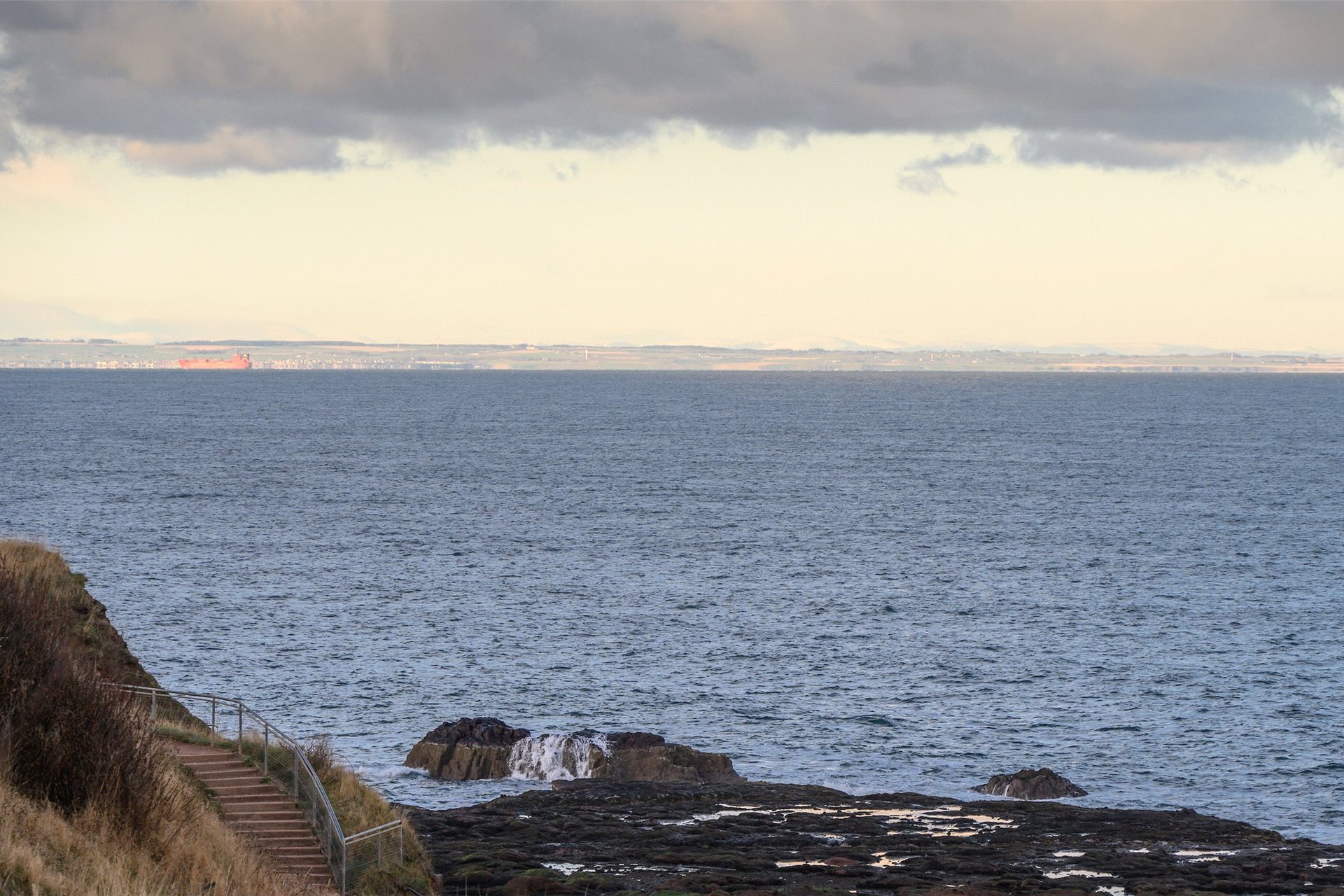 Redheugh, 13 Bayswell Park, Dunbar, East Lothian, EH42 1AE - Picture #10