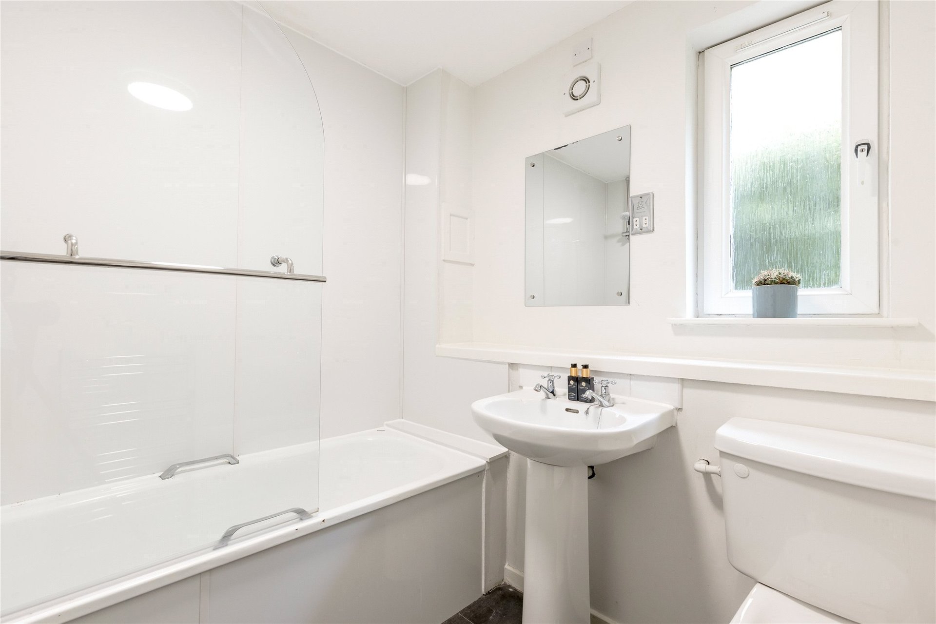 1/4 Port Hamilton,, Fountainbridge, Edinburgh, EH3 8JL - Picture #12