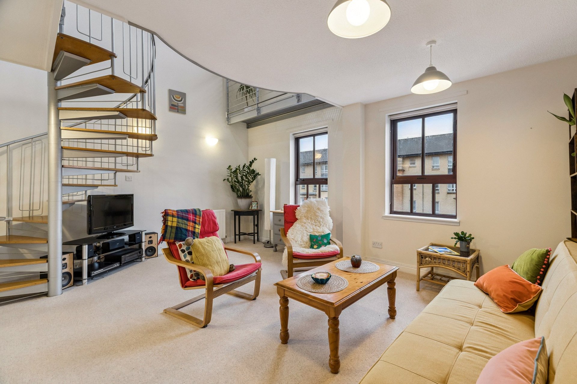 Flat 2/2, 38 Errol Gardens, New Gorbals, Glasgow, G5 0RR - Picture #2