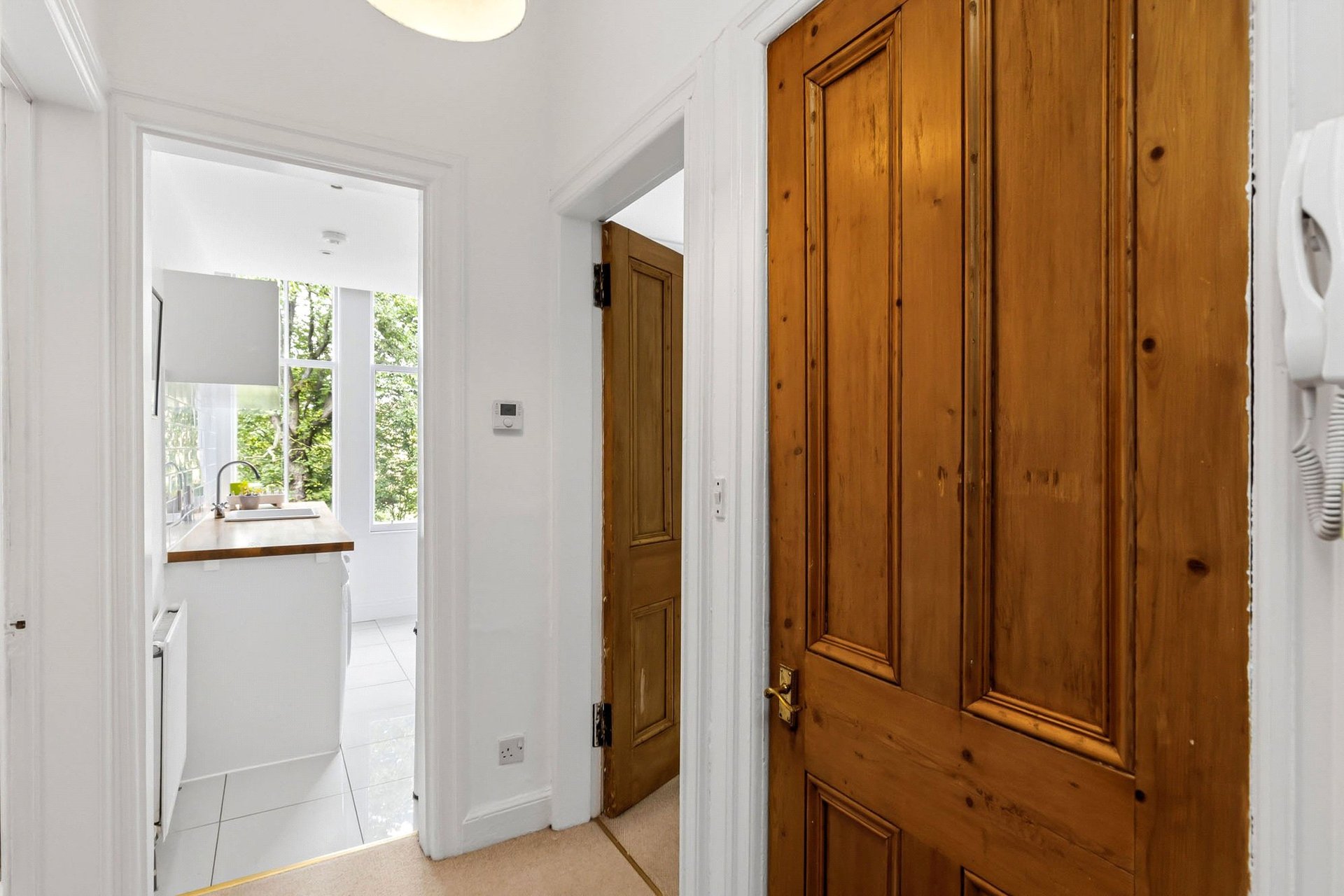 1F2, 142 Brunton Gardens, Montgomery Street, Edinburgh, EH7 5ET - Picture #2