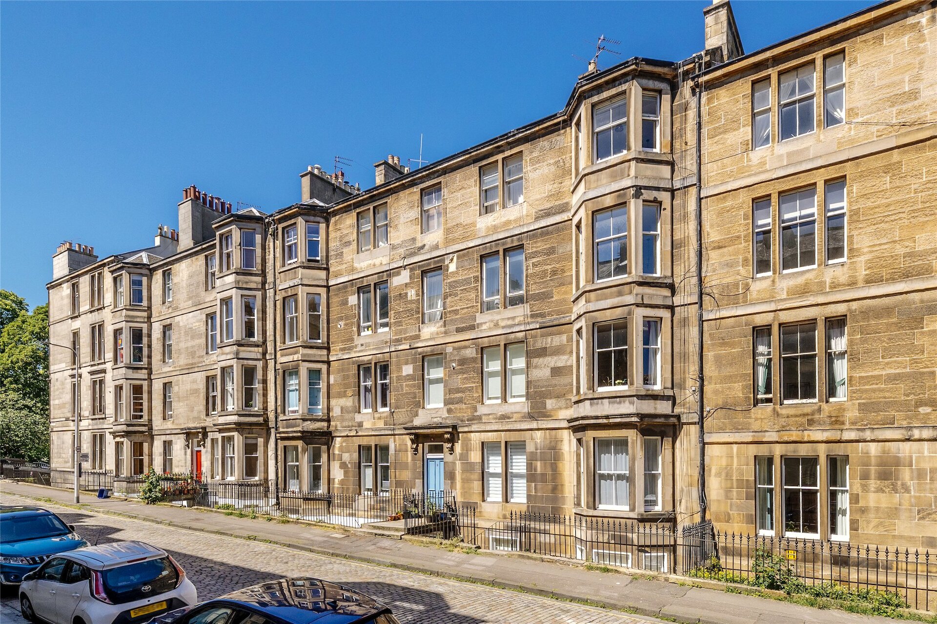 8/9 Leslie Place, Stockbridge, Edinburgh, EH4 1NH - Picture #1
