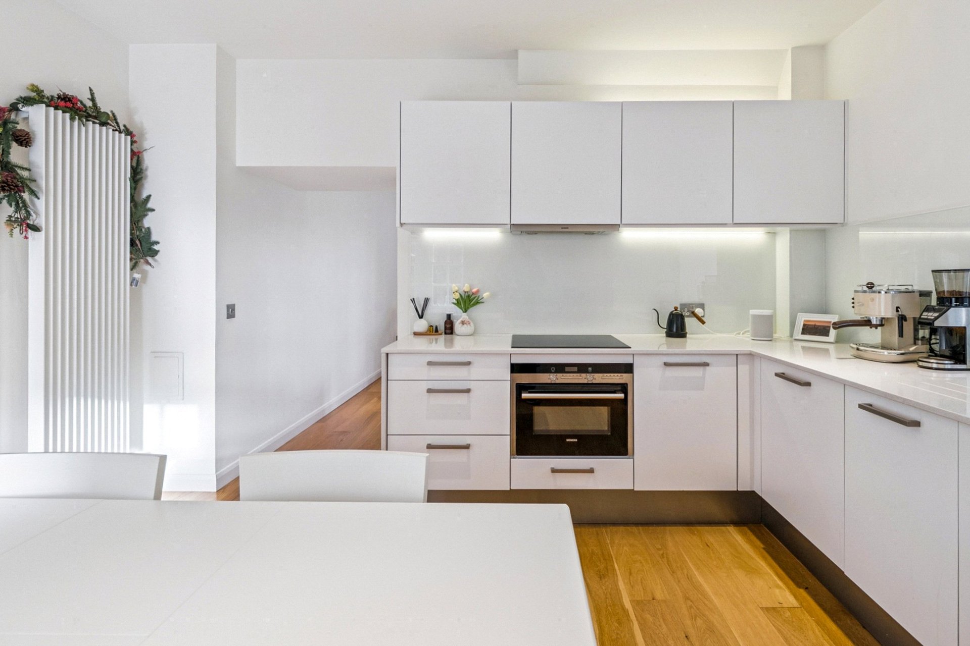 Flat 23, 13 Simpson Loan, Edinburgh, Midlothian, EH3 9GN - Picture #9