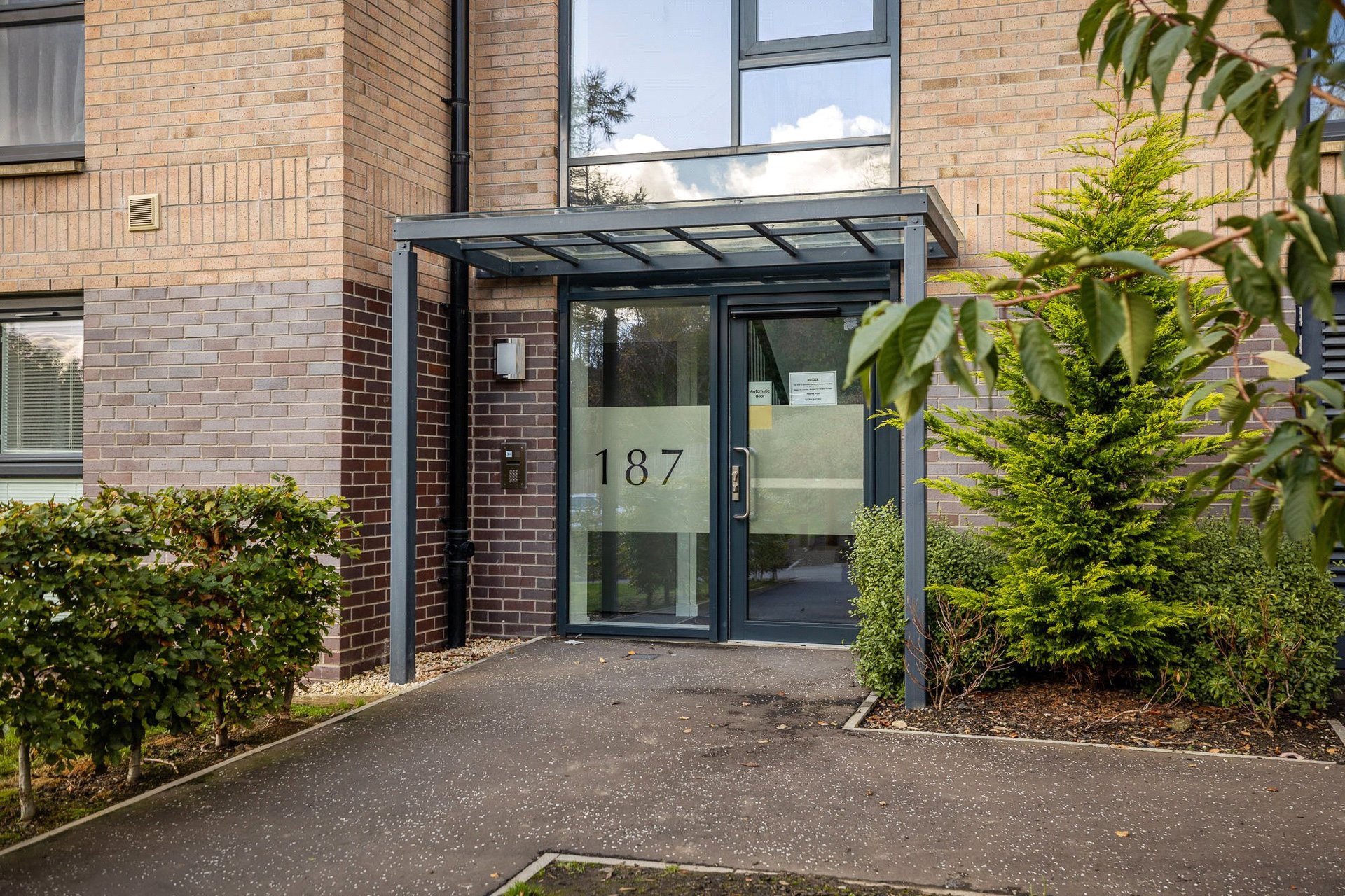 4/4, 187 Dorchester Avenue, Kelvindale, Glasgow, G12 0DN - Picture #2