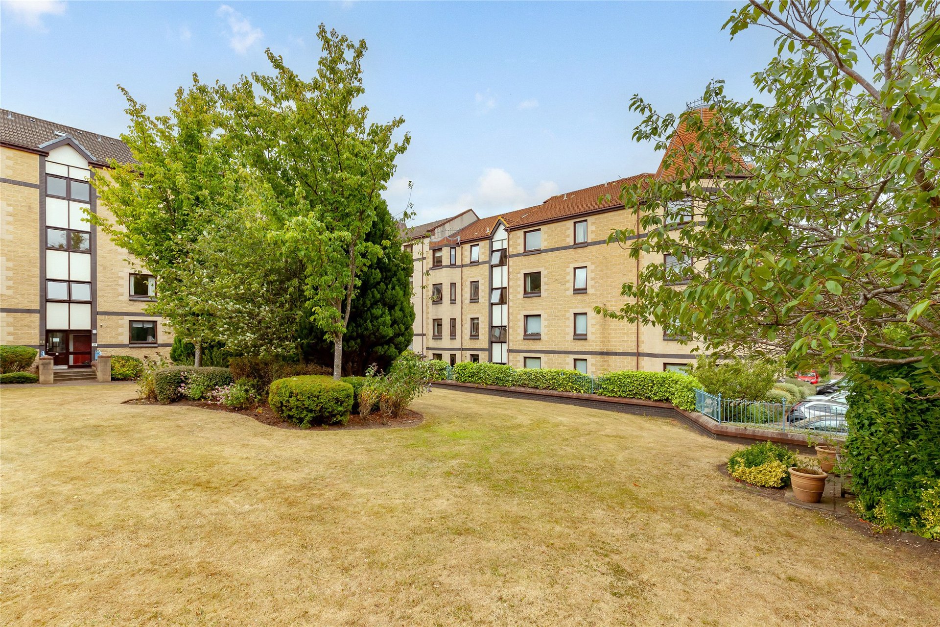Flat 2, 41 West Bryson Road, Edinburgh, EH11 1BQ - Picture #18