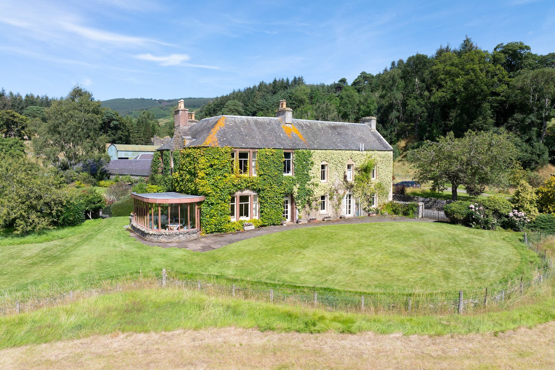 Nether Horsburgh Farmhouse, Innerleithen, Scottish Borders, EH44 6RE - Picture #1