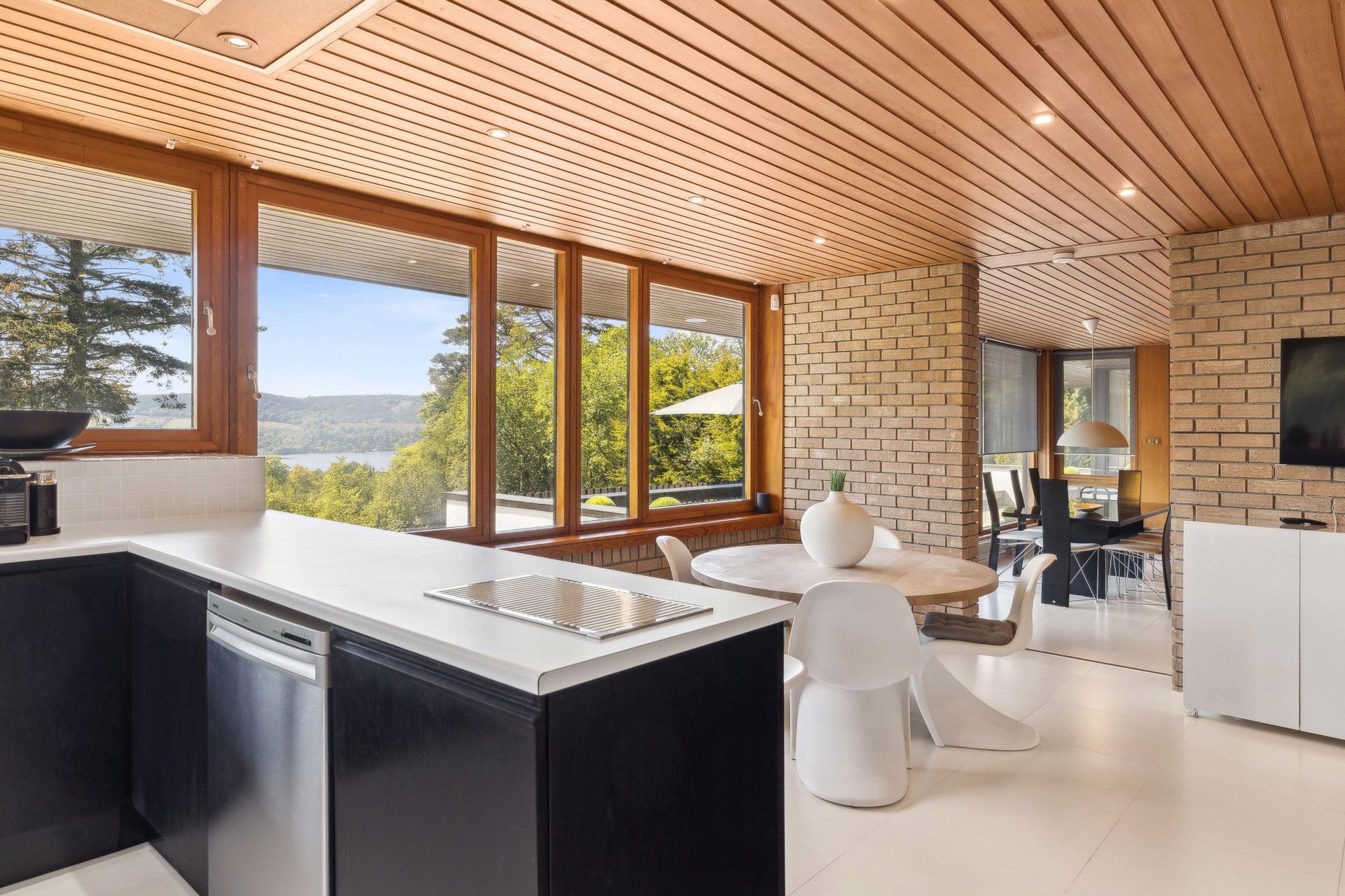 Tigh Geal, Station Road, Rhu, Helensburgh, Argyll and Bute, G84 8LW - Picture #34