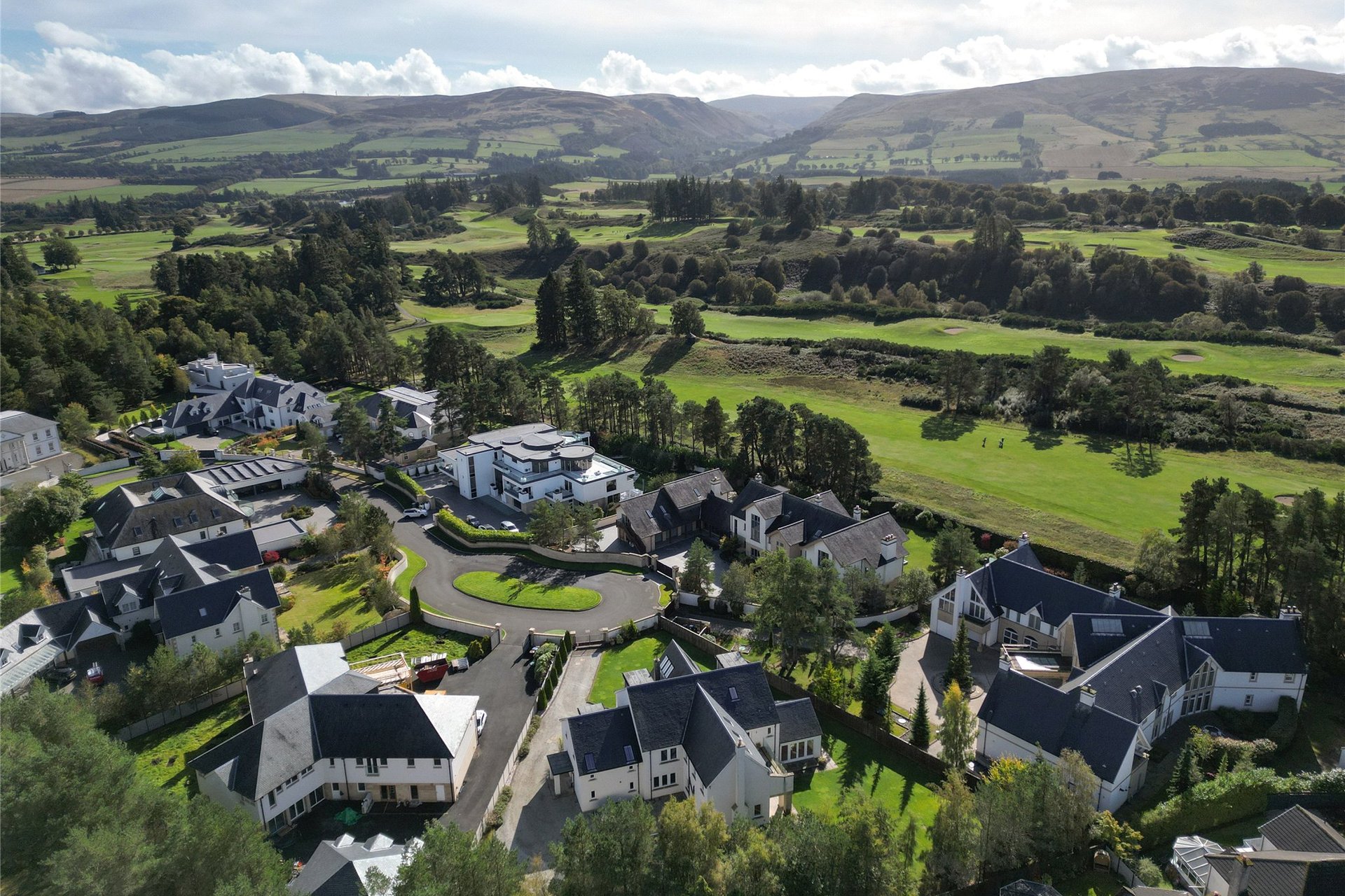 Glenaig, 11 The Queens Crescent, Auchterarder, PH3 1QL - Picture #36