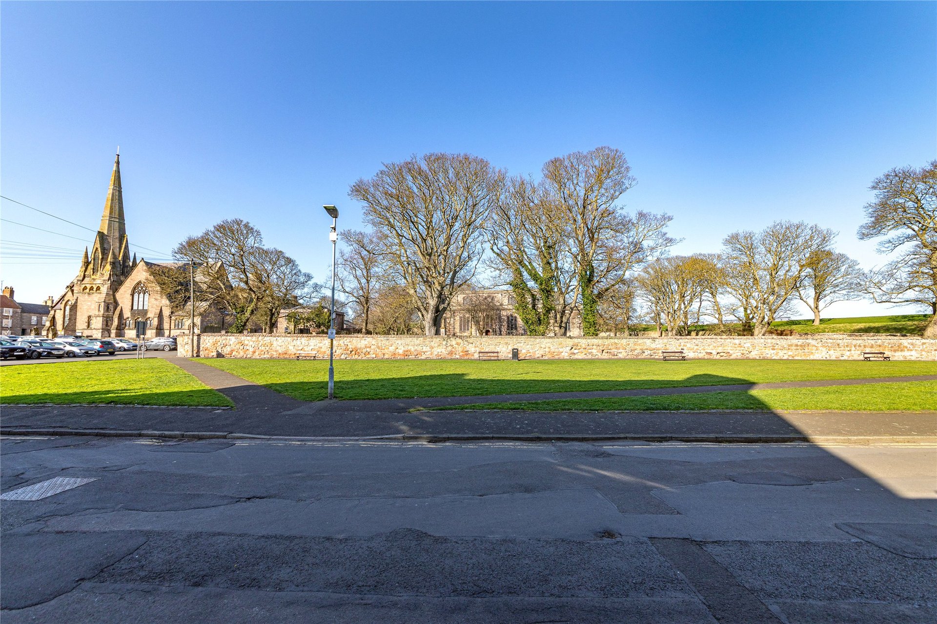 18 Parade, Berwick-upon-Tweed, Northumberland, TD15 1DF - Picture #13